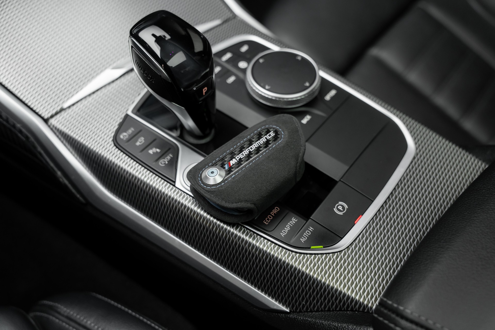 BMW M340i xDrive Steptronic-image-11