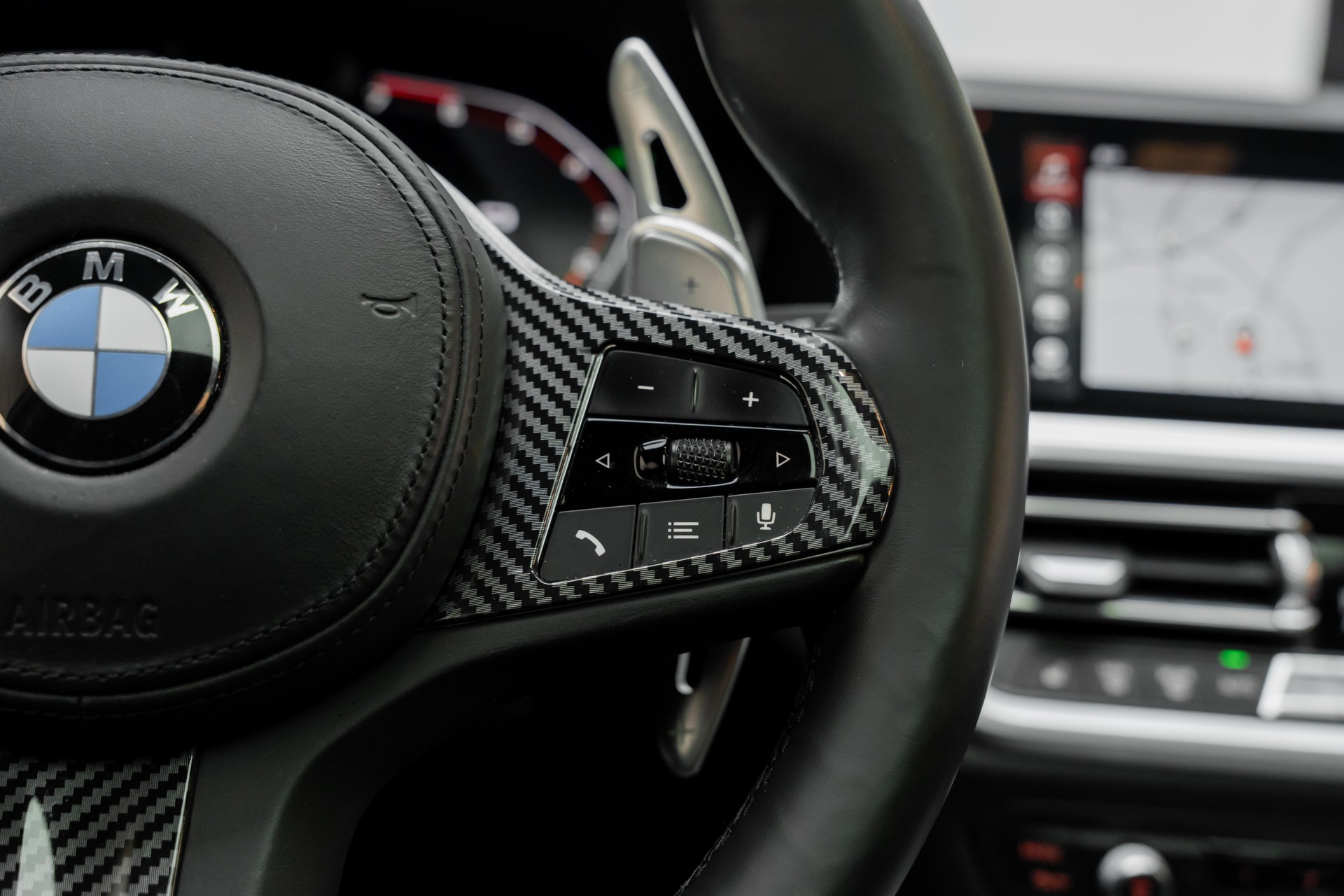 BMW M340i xDrive Steptronic-image-17