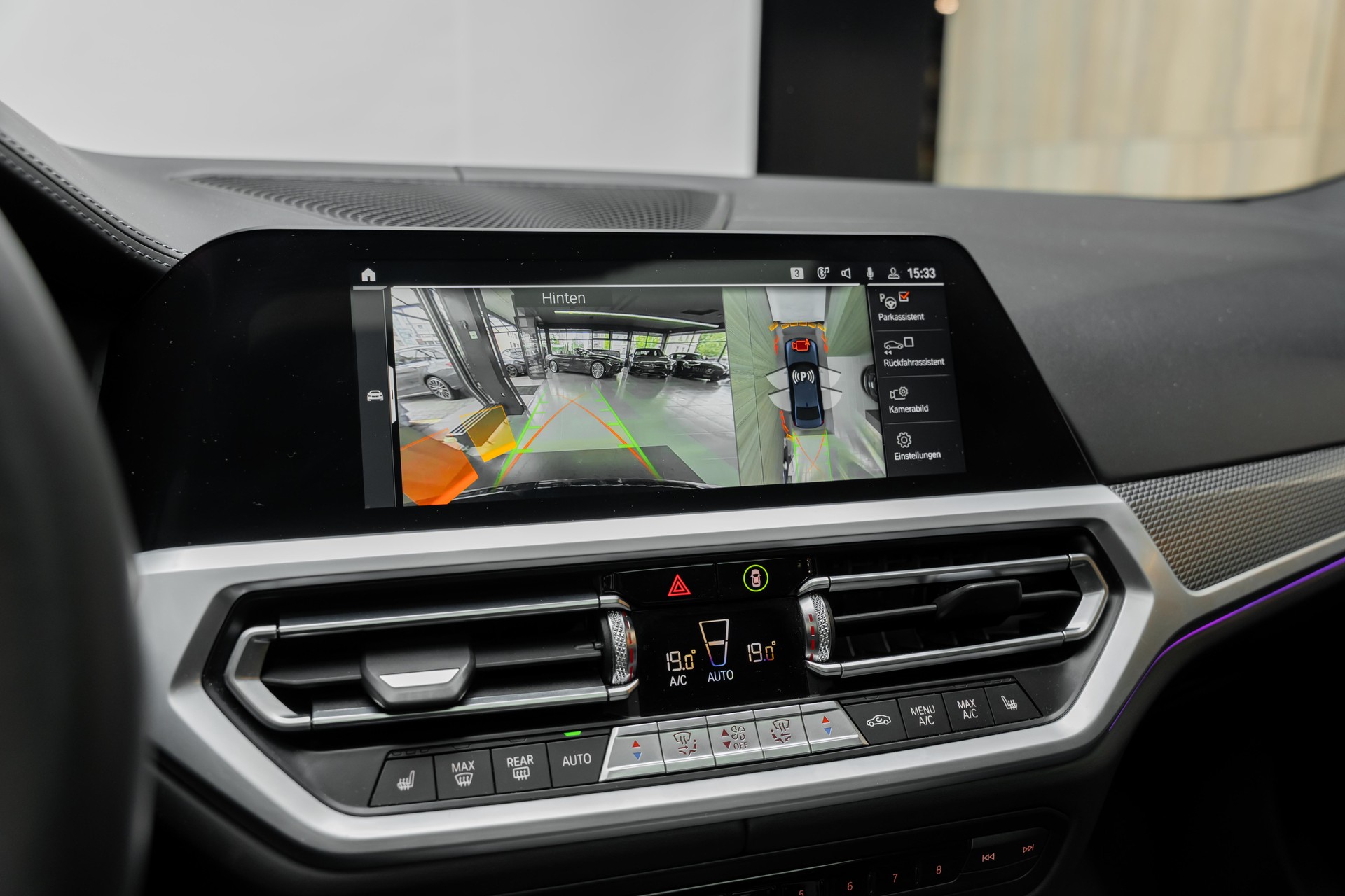 BMW M340i xDrive Steptronic-image-9