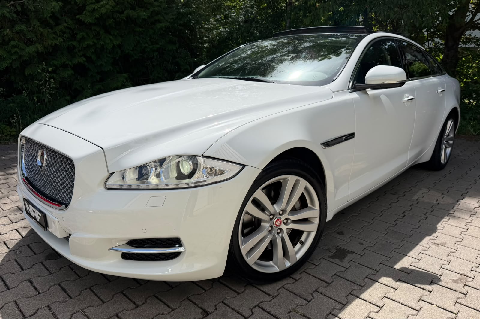 JAGUAR XJ 3.0d V6 Premium Luxury Automatic