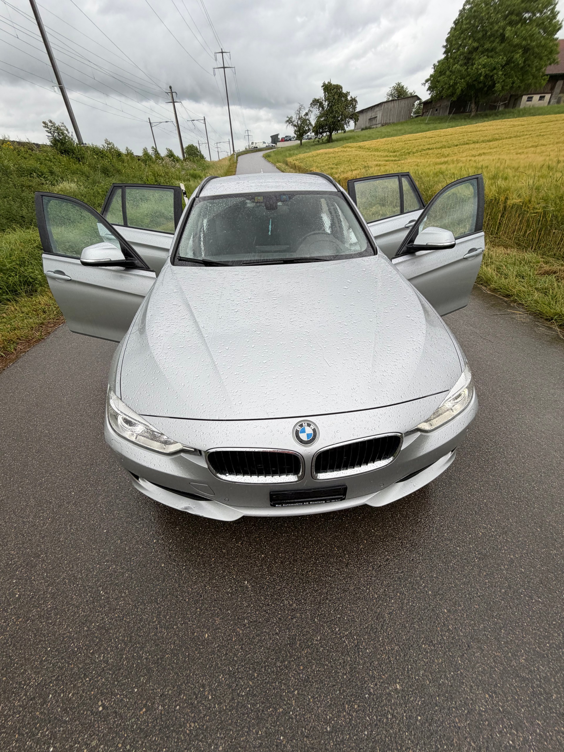 BMW 320d Touring Steptronic-image-3