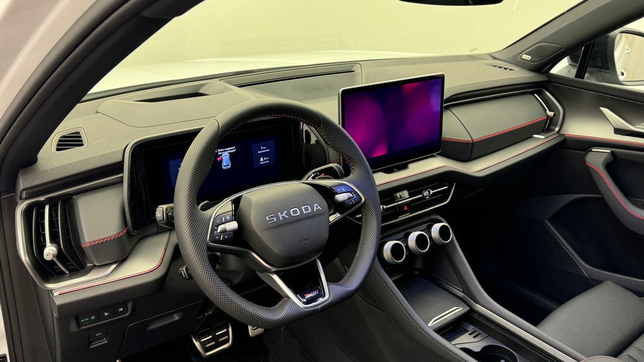 SKODA Kodiaq 2.0 TSI RS 4x4-image-6