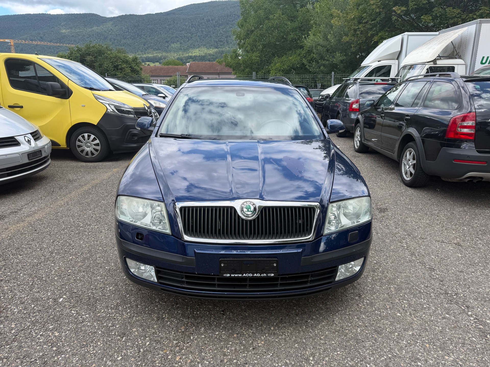 SKODA Octavia 2.0 TDI Elegance * Klima-auto * Tempomat * Sitzheizung * RF-Kamera * PDC H * B04 *-image-1
