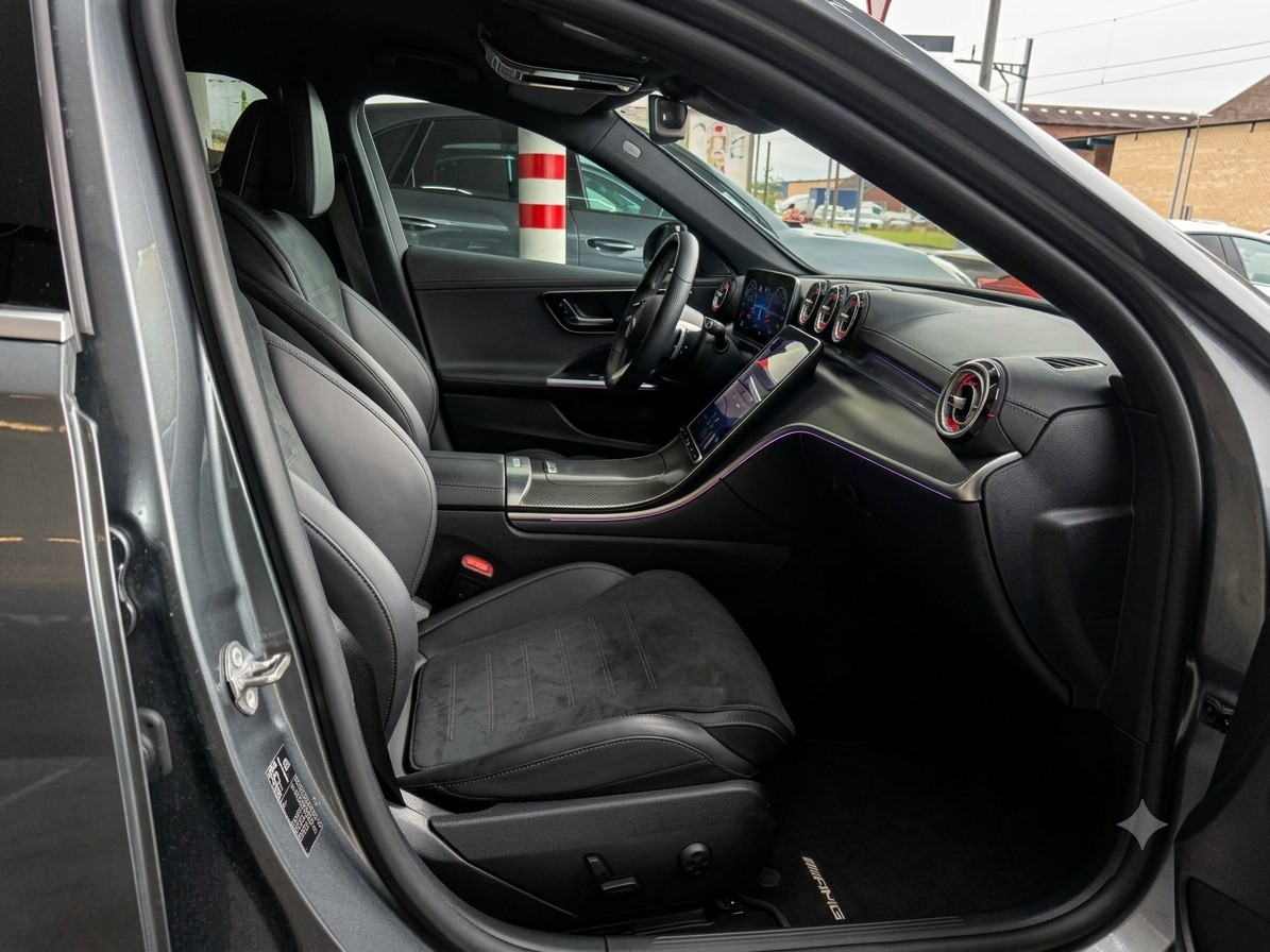 MERCEDES-BENZ C 200 AMG Line-image-15