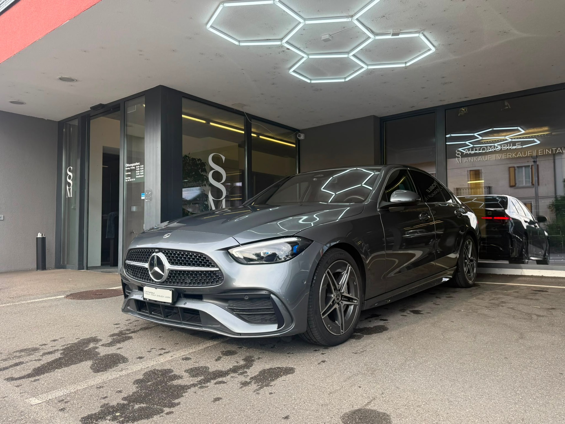 MERCEDES-BENZ C 200 AMG Line