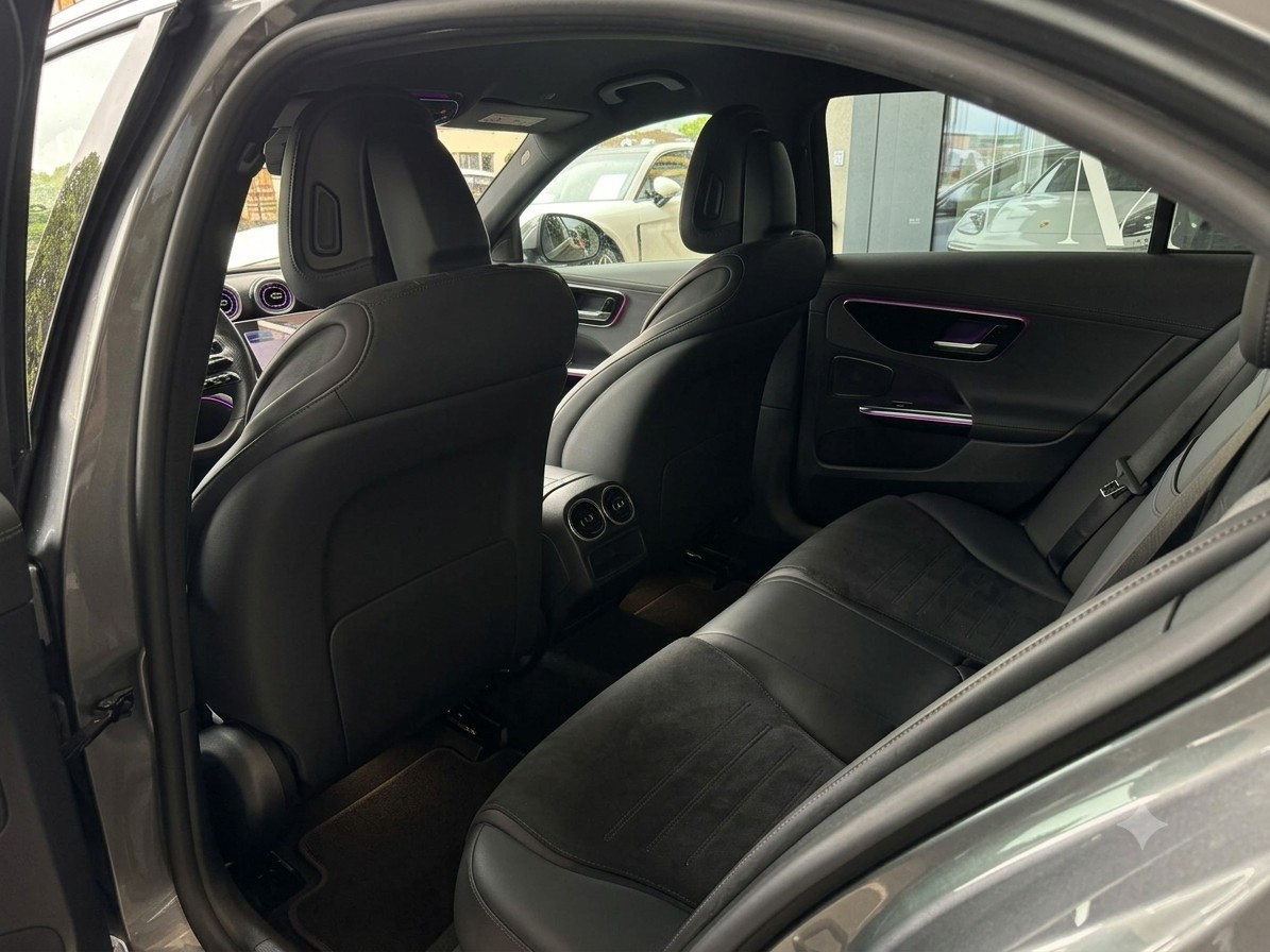 MERCEDES-BENZ C 200 AMG Line-image-11