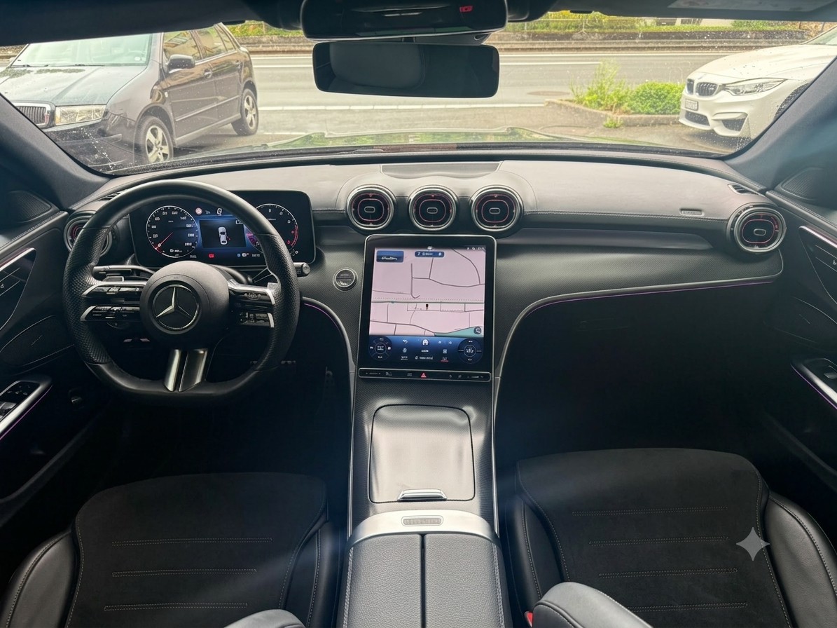 MERCEDES-BENZ C 200 AMG Line-image-17