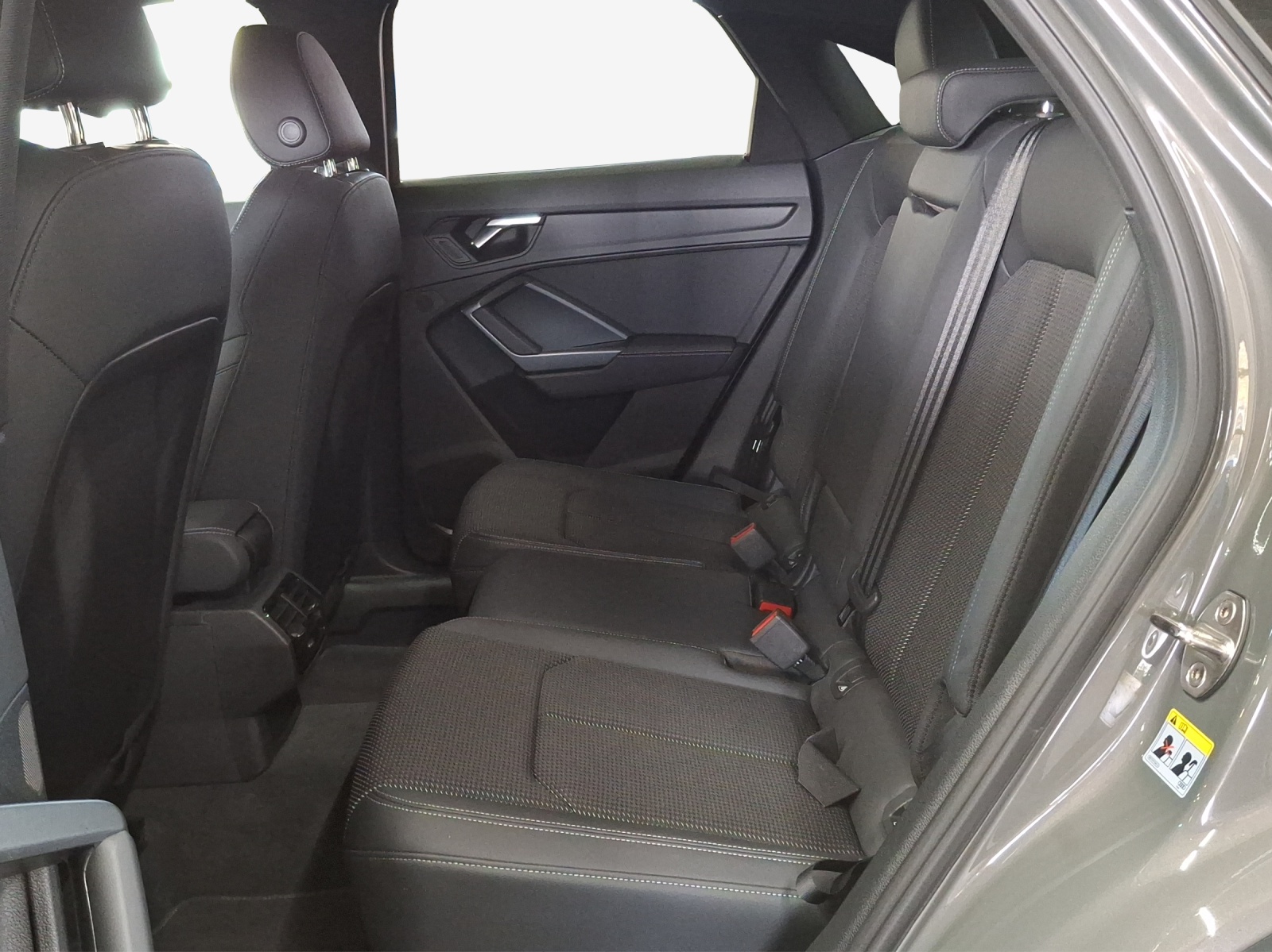 AUDI Q3 Sportback 35 TFSI Attraction S-tronic-image-11