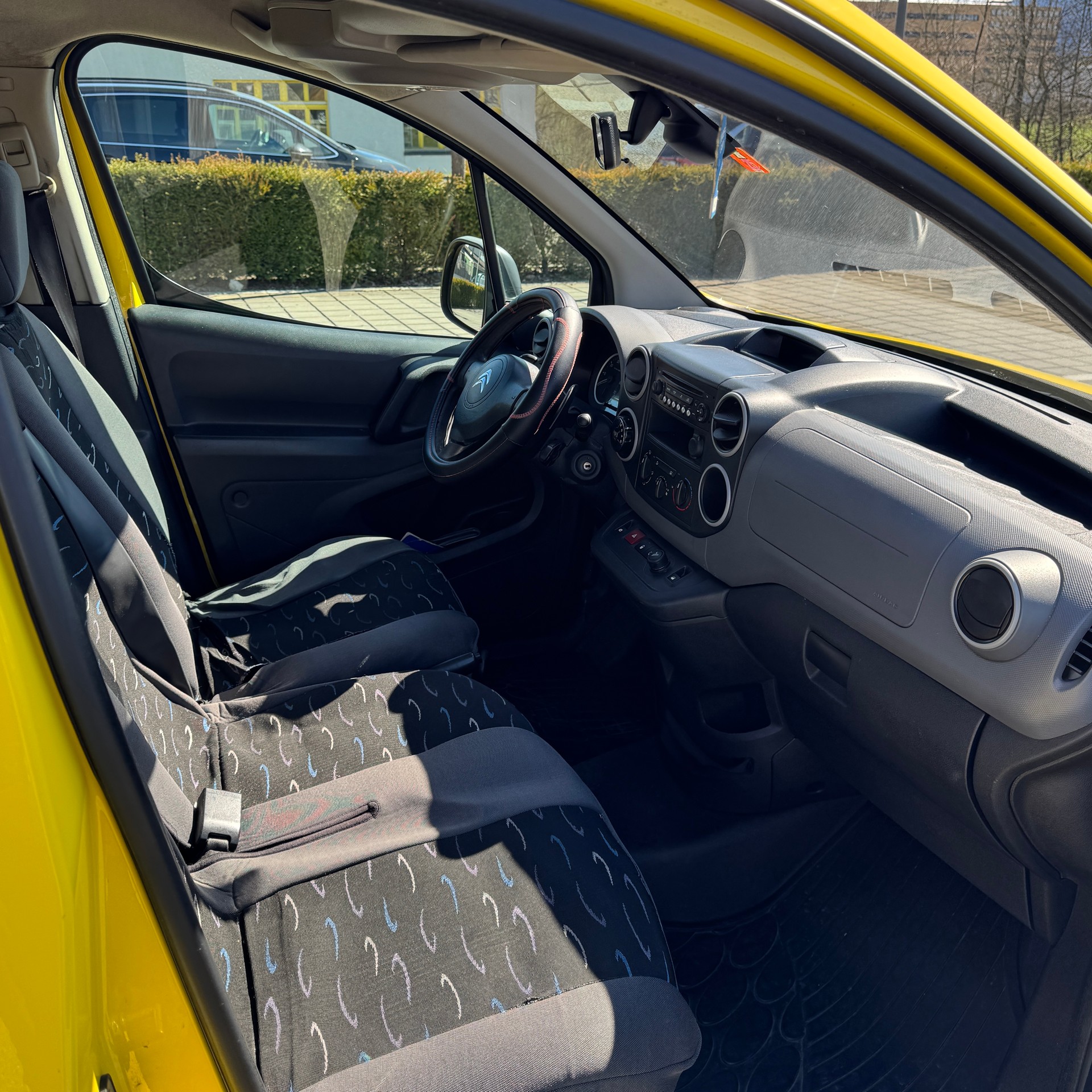 CITROEN 1.6 e-HDi 90 DPF EGS-image-4