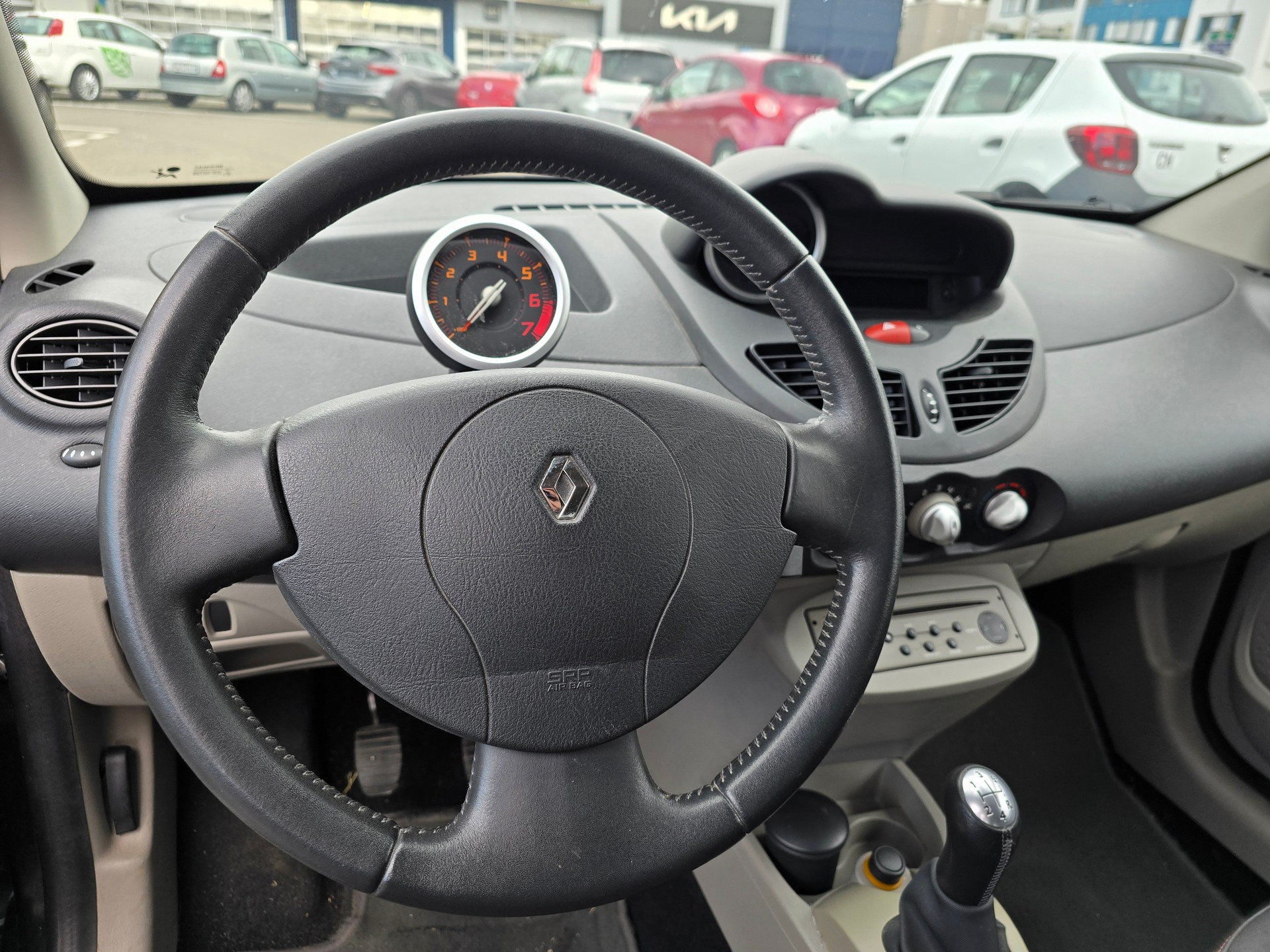 RENAULT Twingo 1.2 16V T GT-image-6