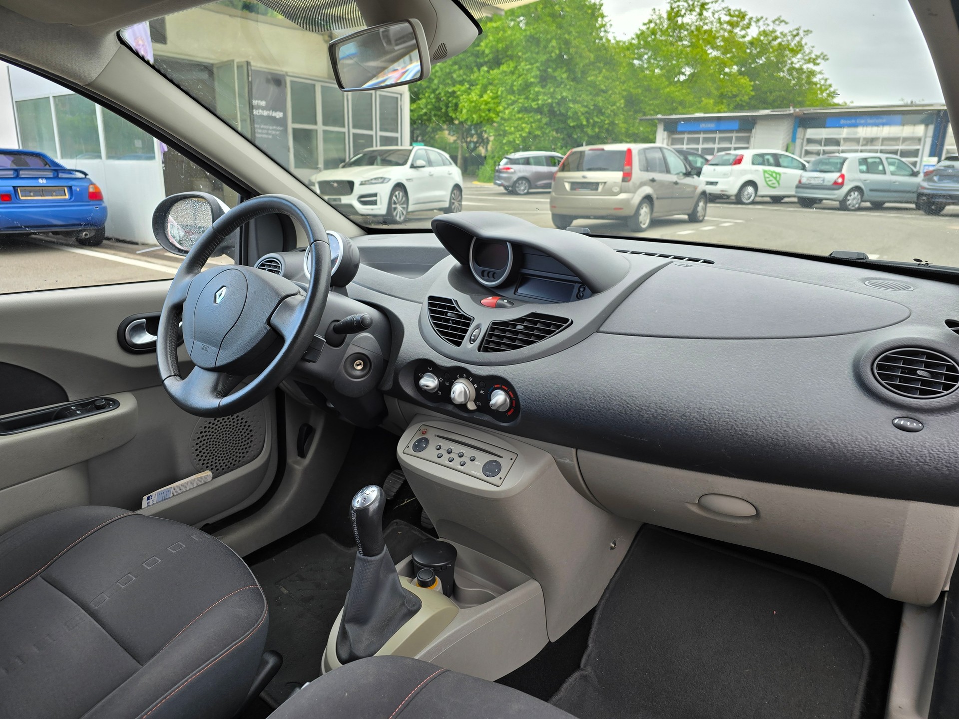 RENAULT Twingo 1.2 16V T GT-image-4