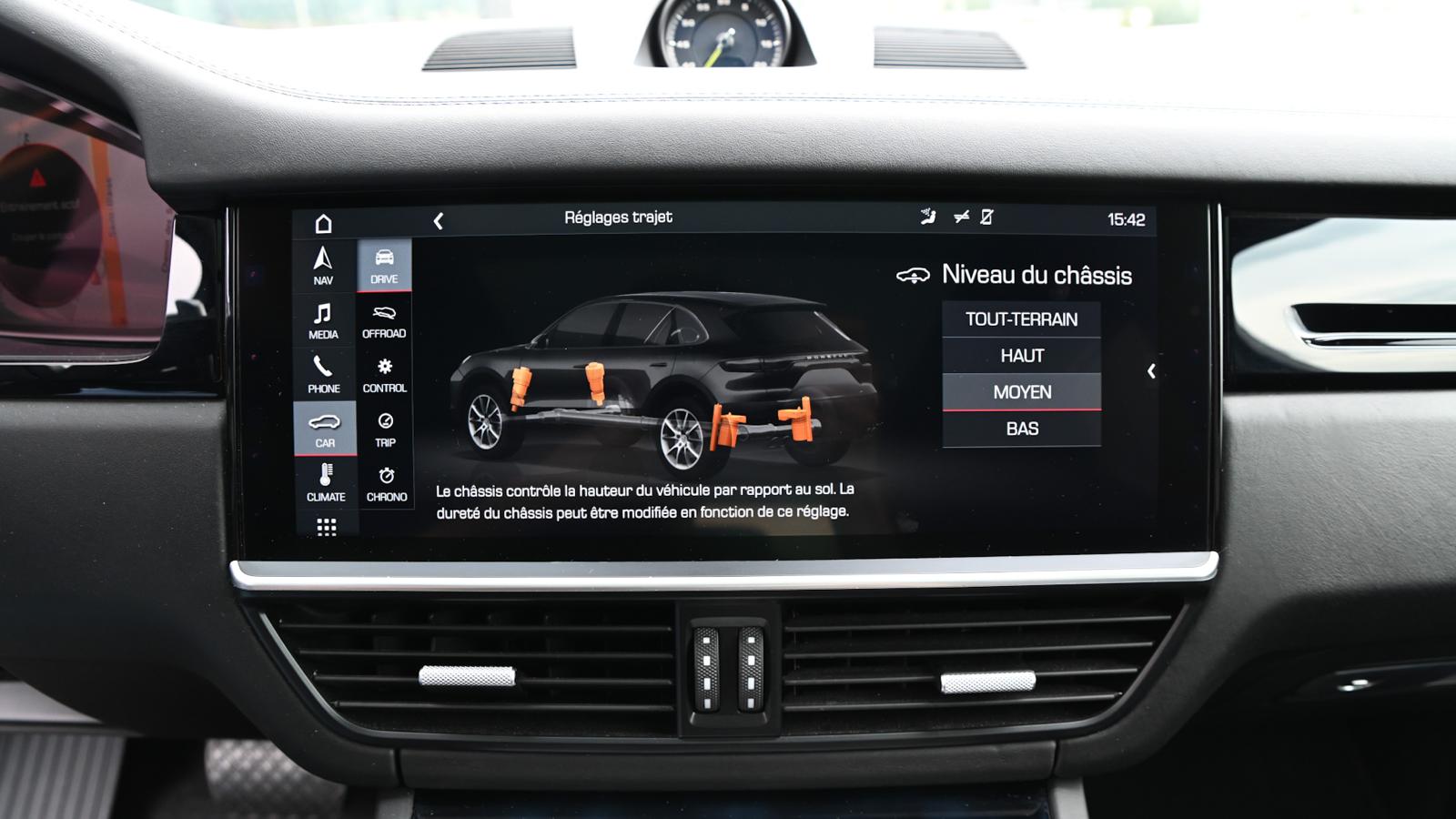 PORSCHE Cayenne E-Hybrid modèle 2019-image-12