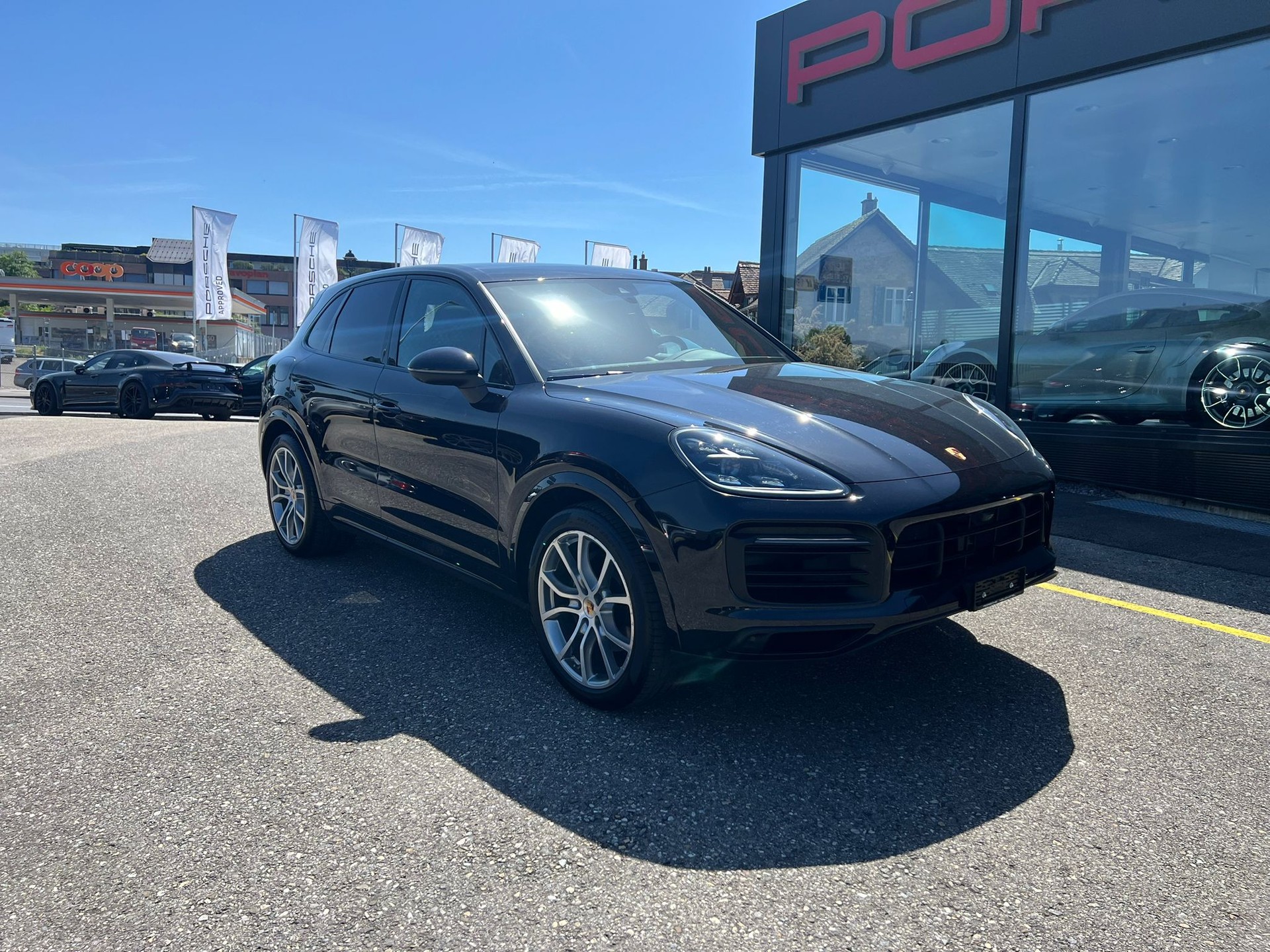 PORSCHE Cayenne E-Hybrid modèle 2019-image-2