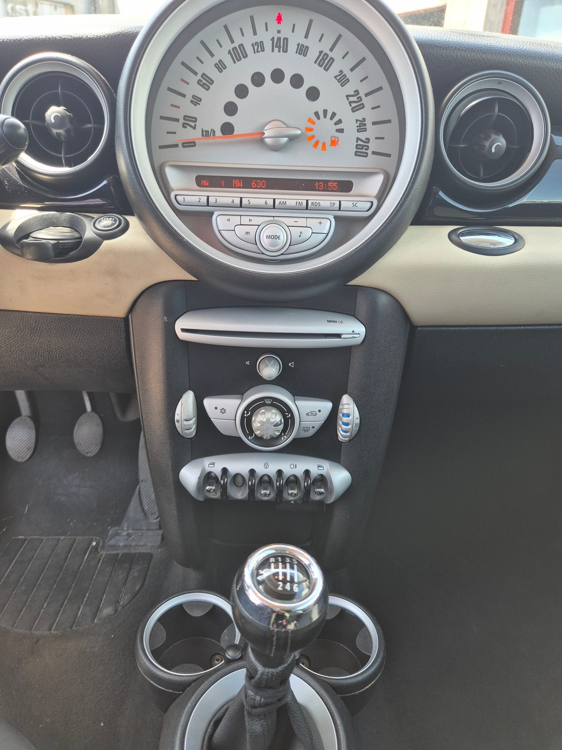 MINI One-image-12