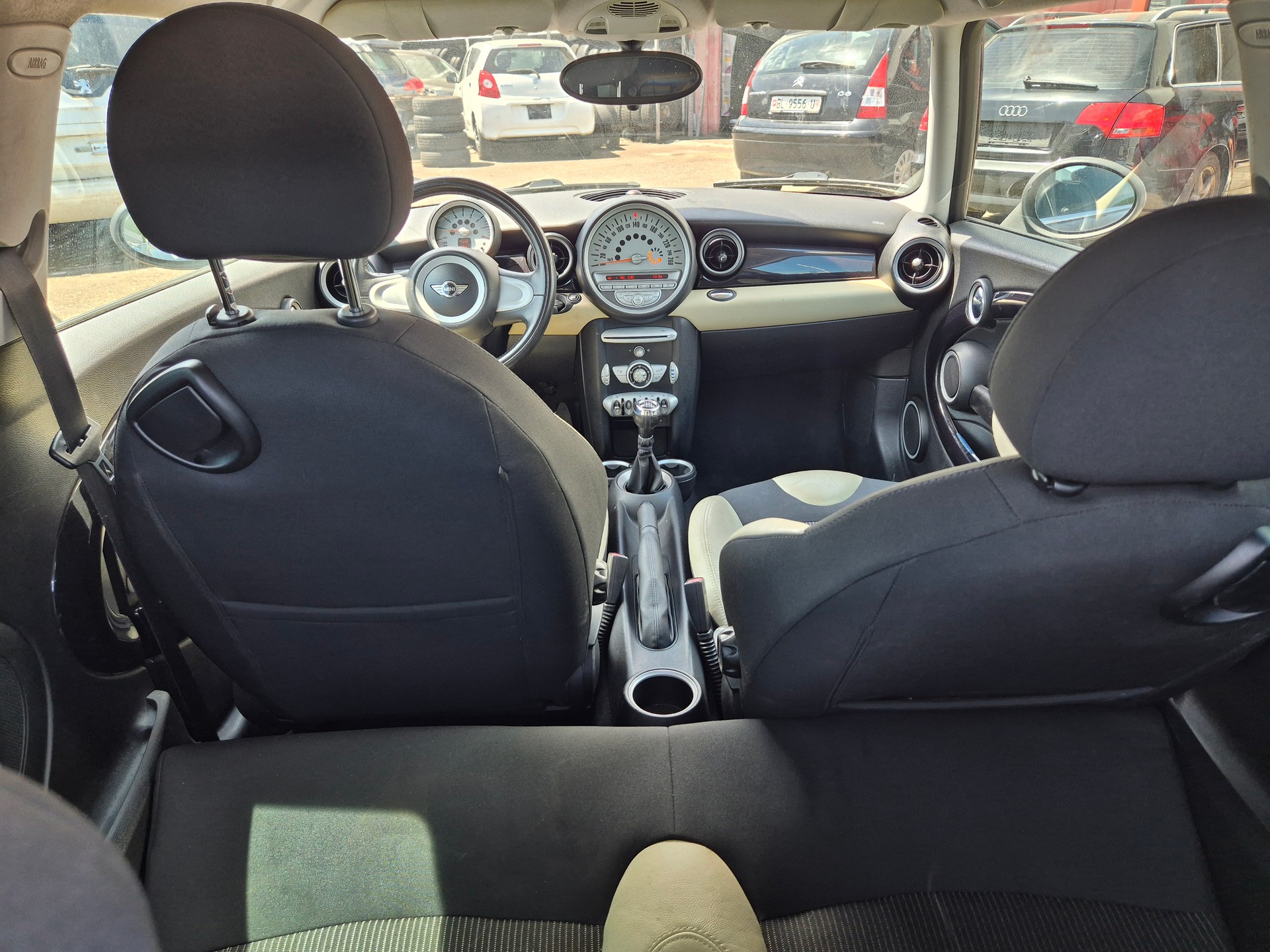 MINI One-image-9