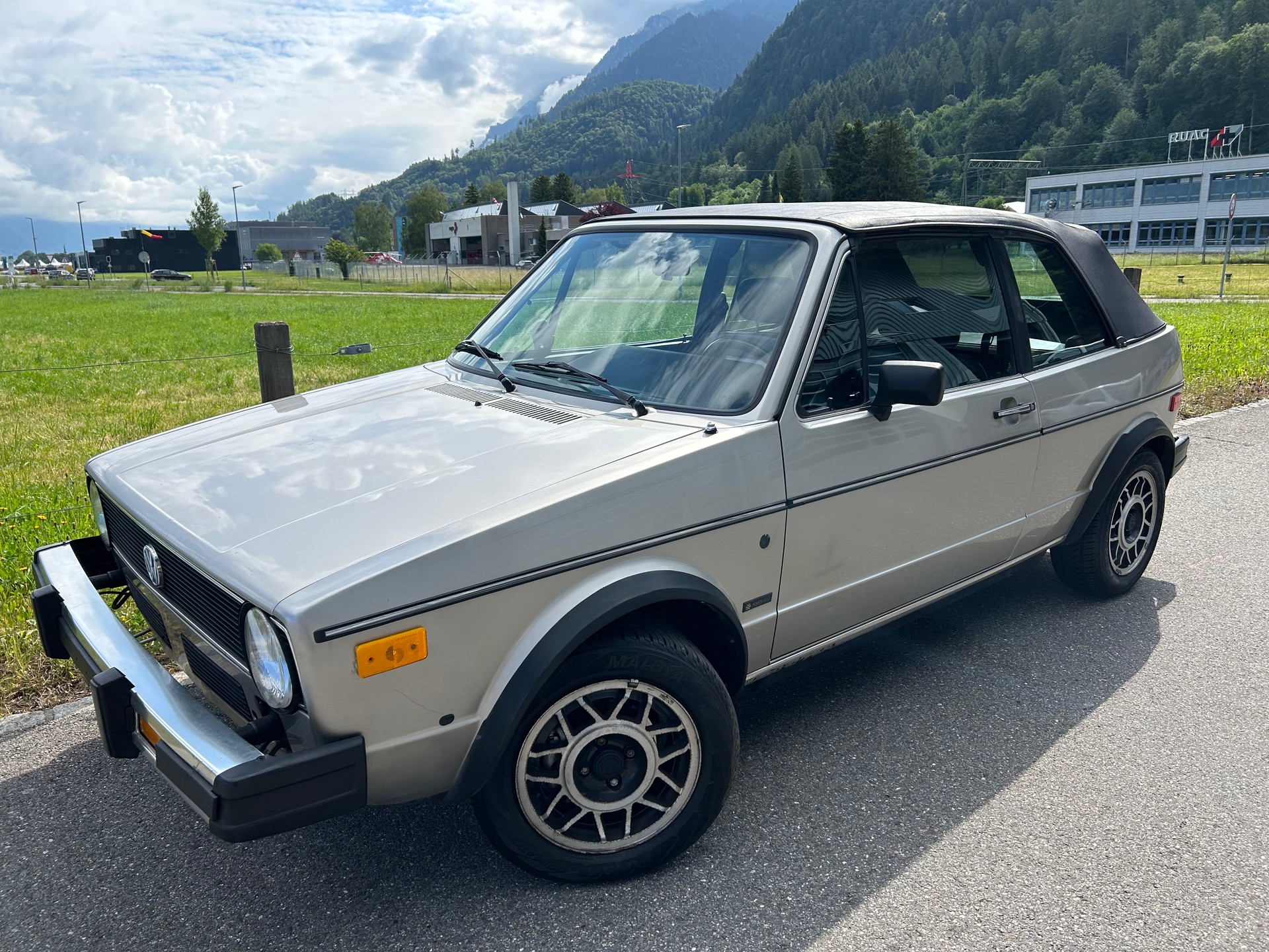 VW GOLF-image-0