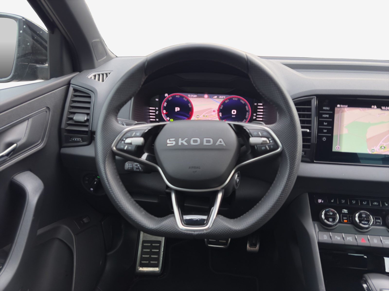SKODA Karoq 2.0 TSI SportLine 4x4 DSG-image-9