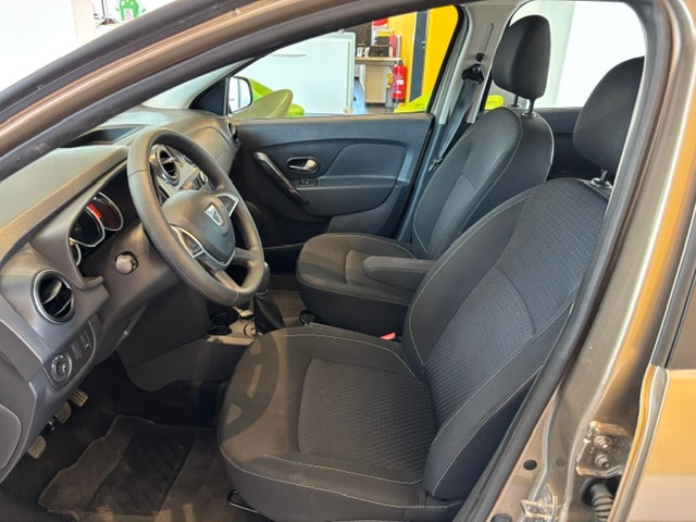 DACIA Sandero TCe 90 Comfort-image-11