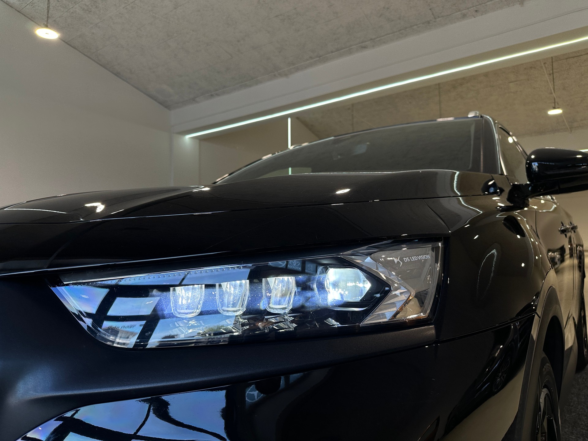 DS AUTOMOBILES DS 7 Crossback 1.6 THP Performance Line-image-3