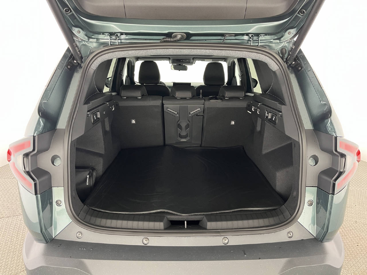 DACIA Bigster 1.2 Hybrid Extreme 4WD-image-17