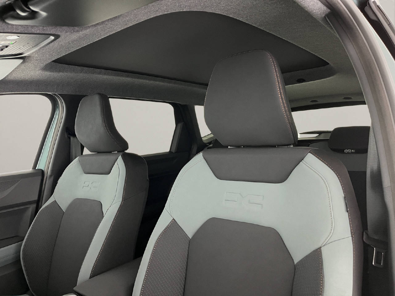 DACIA Bigster 1.2 Hybrid Extreme 4WD-image-8