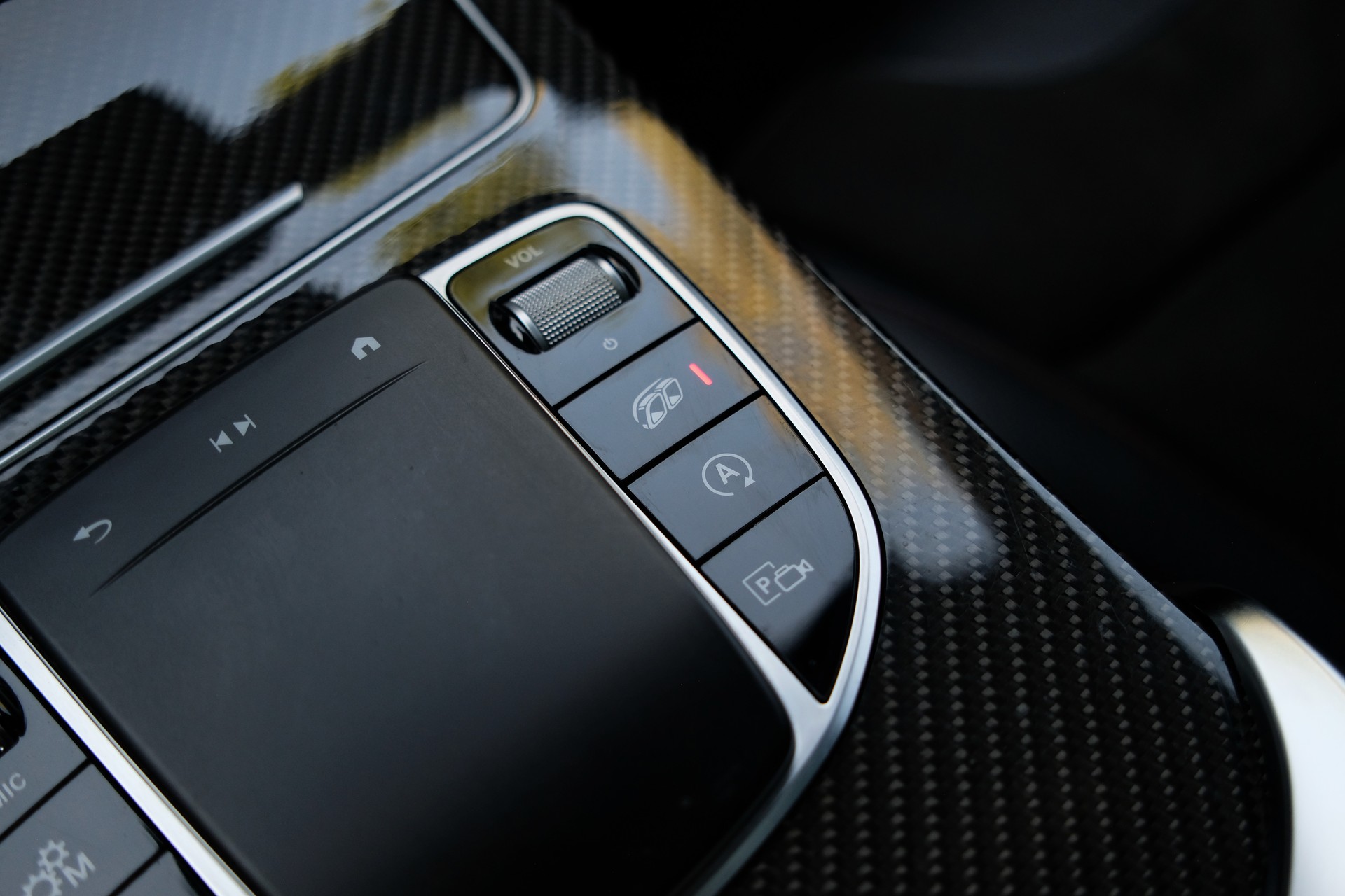 MERCEDES-BENZ GLC 43 AMG 4Matic 9G-Tronic-image-22