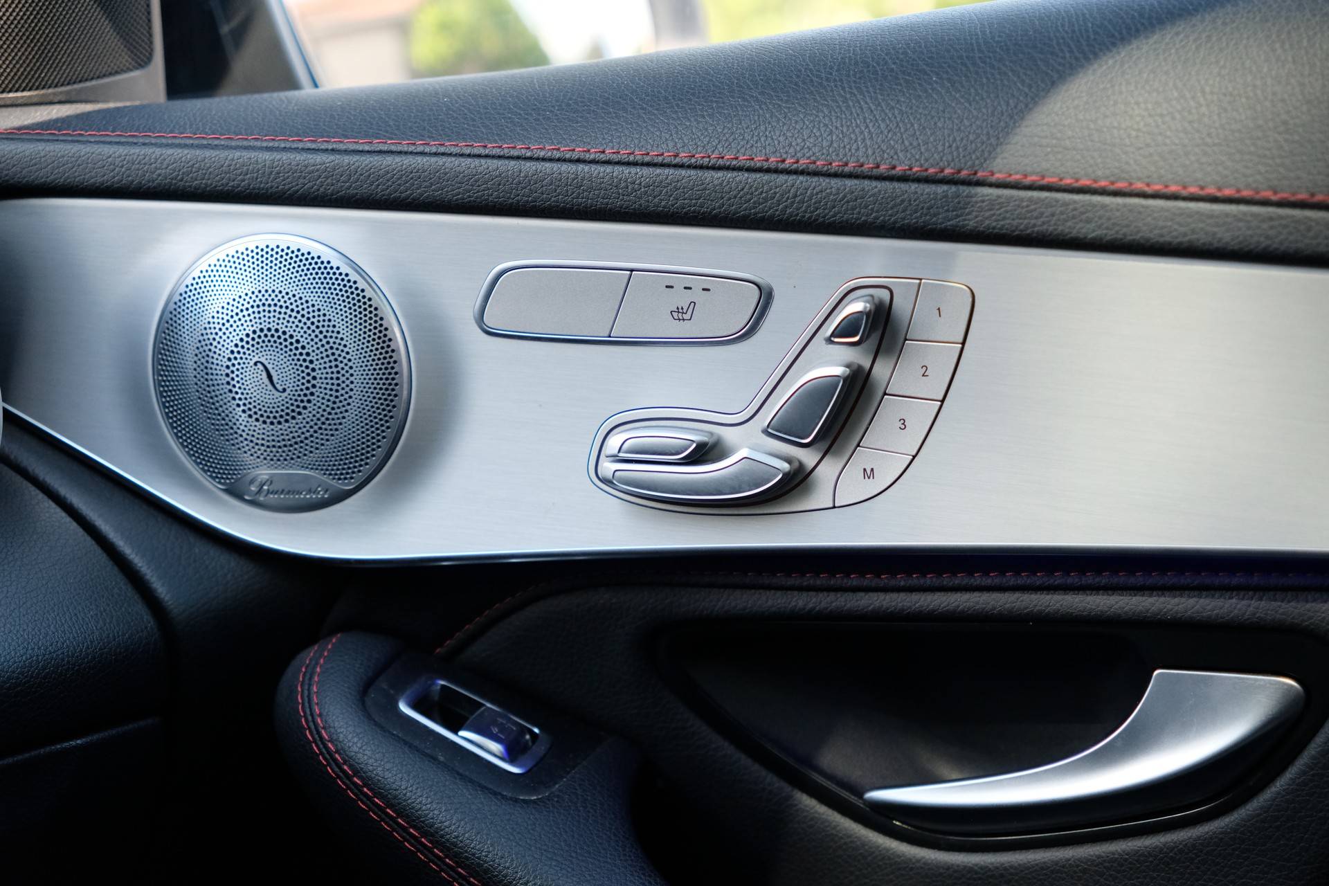 MERCEDES-BENZ GLC 43 AMG 4Matic 9G-Tronic-image-24