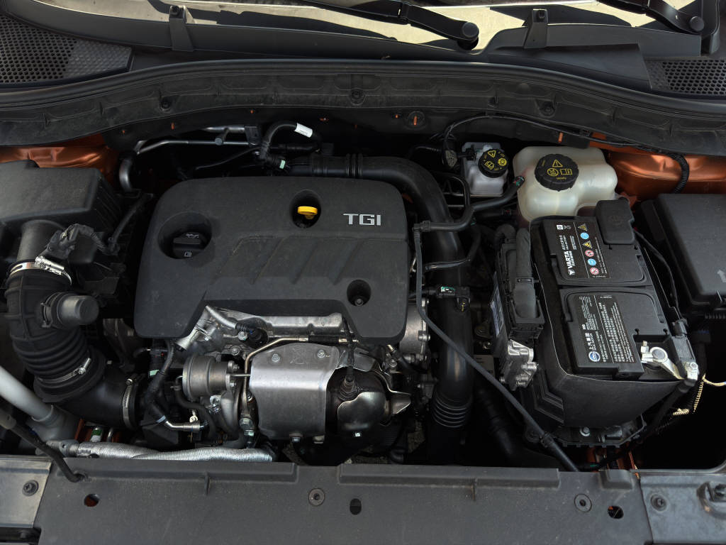 MG ZS 1.0 T-Gdi Luxury 111 ch AT-image-15