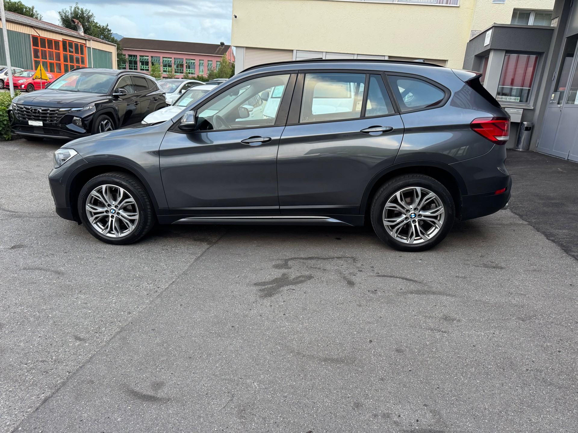BMW X1 xDrive 18d Sport Line Steptronic-image-4