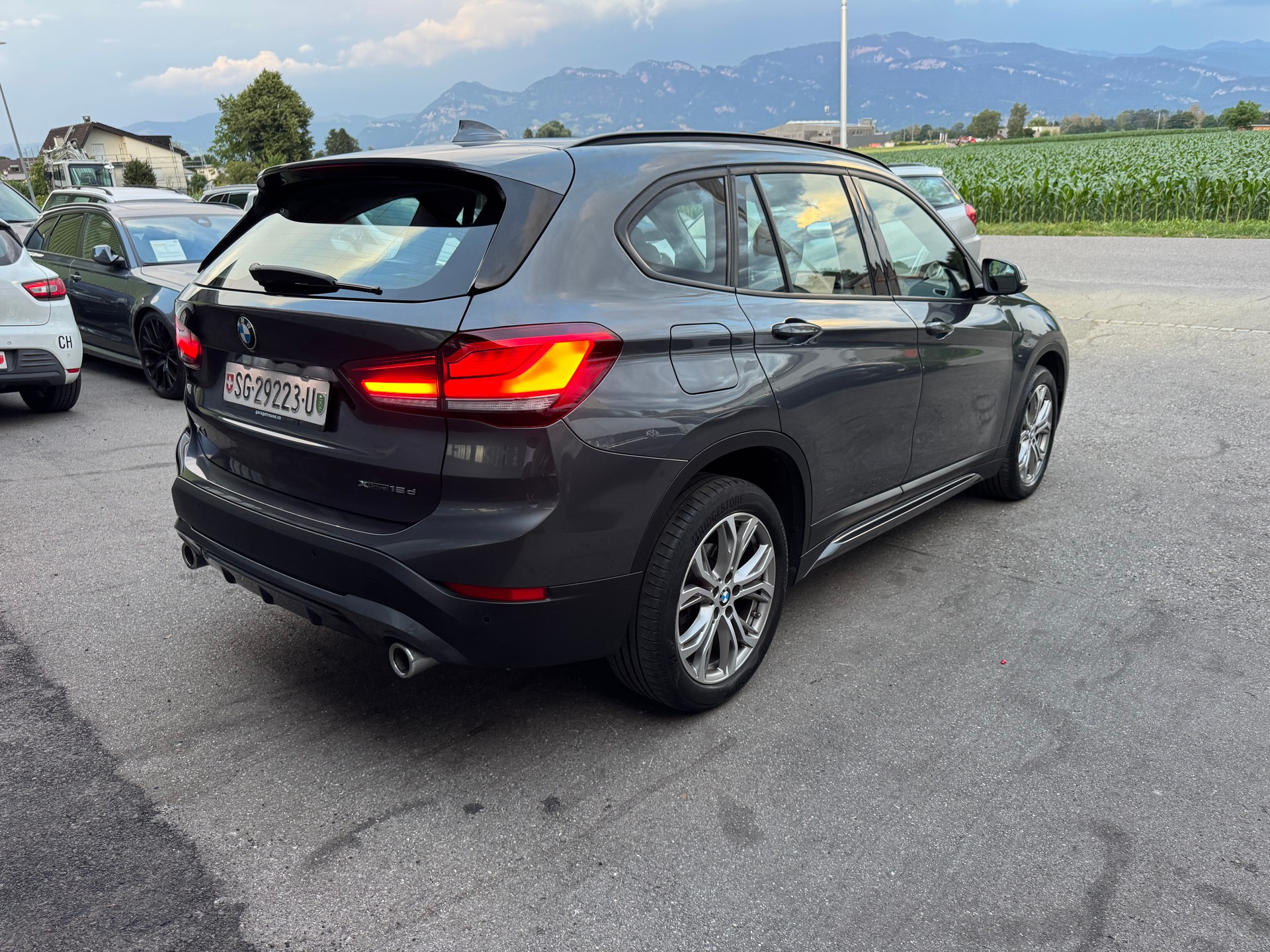 BMW X1 xDrive 18d Sport Line Steptronic-image-6