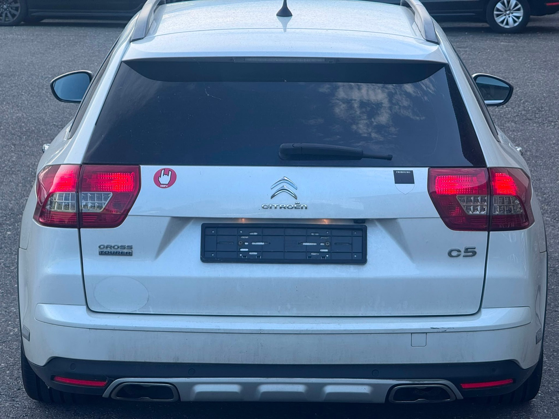 CITROEN C5 Tourer 2.2 HDi Exclusive Automatic-image-6