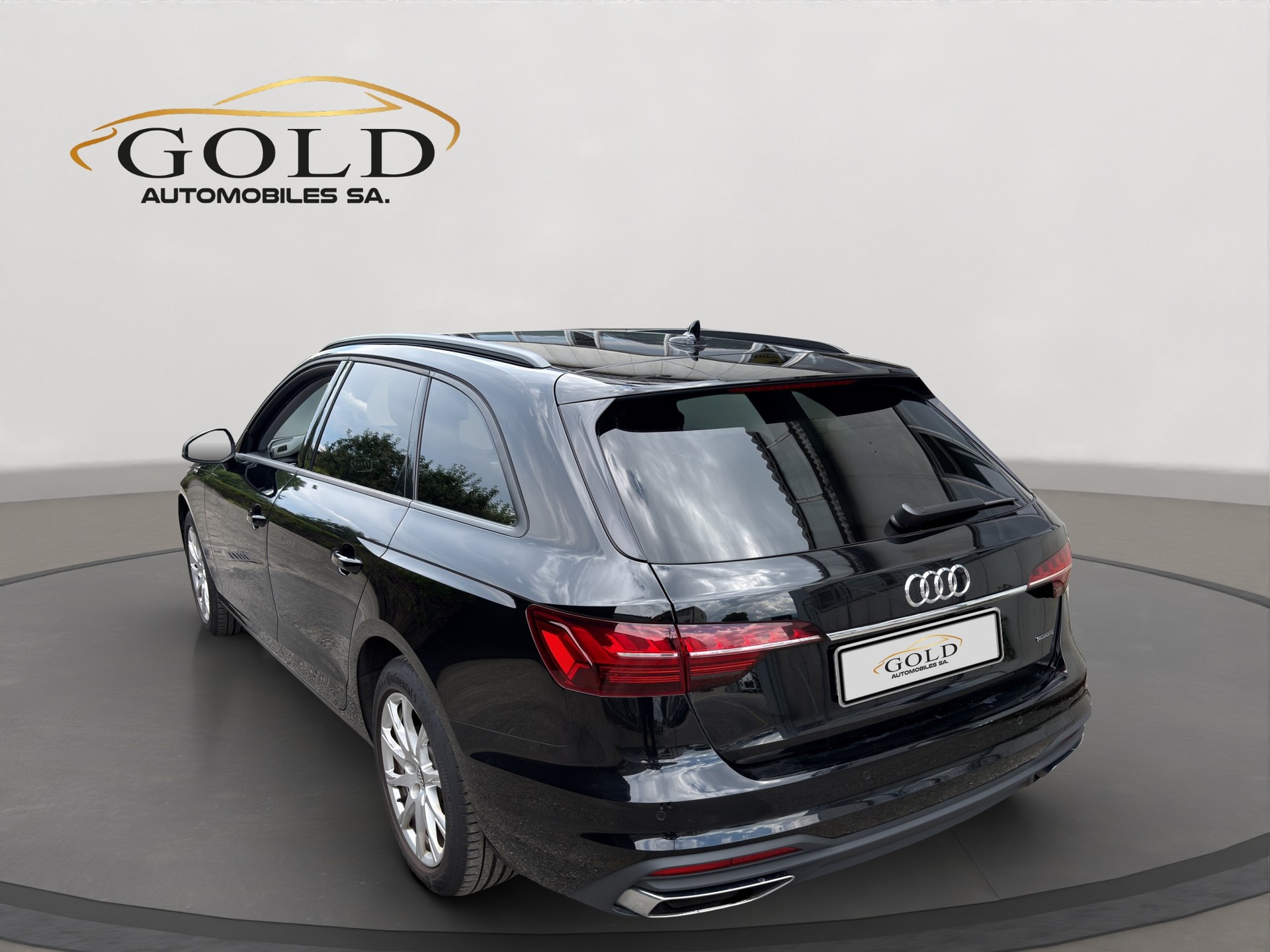 AUDI A4 Avant 40 TDI Attraction quattro S-tronic-image-8