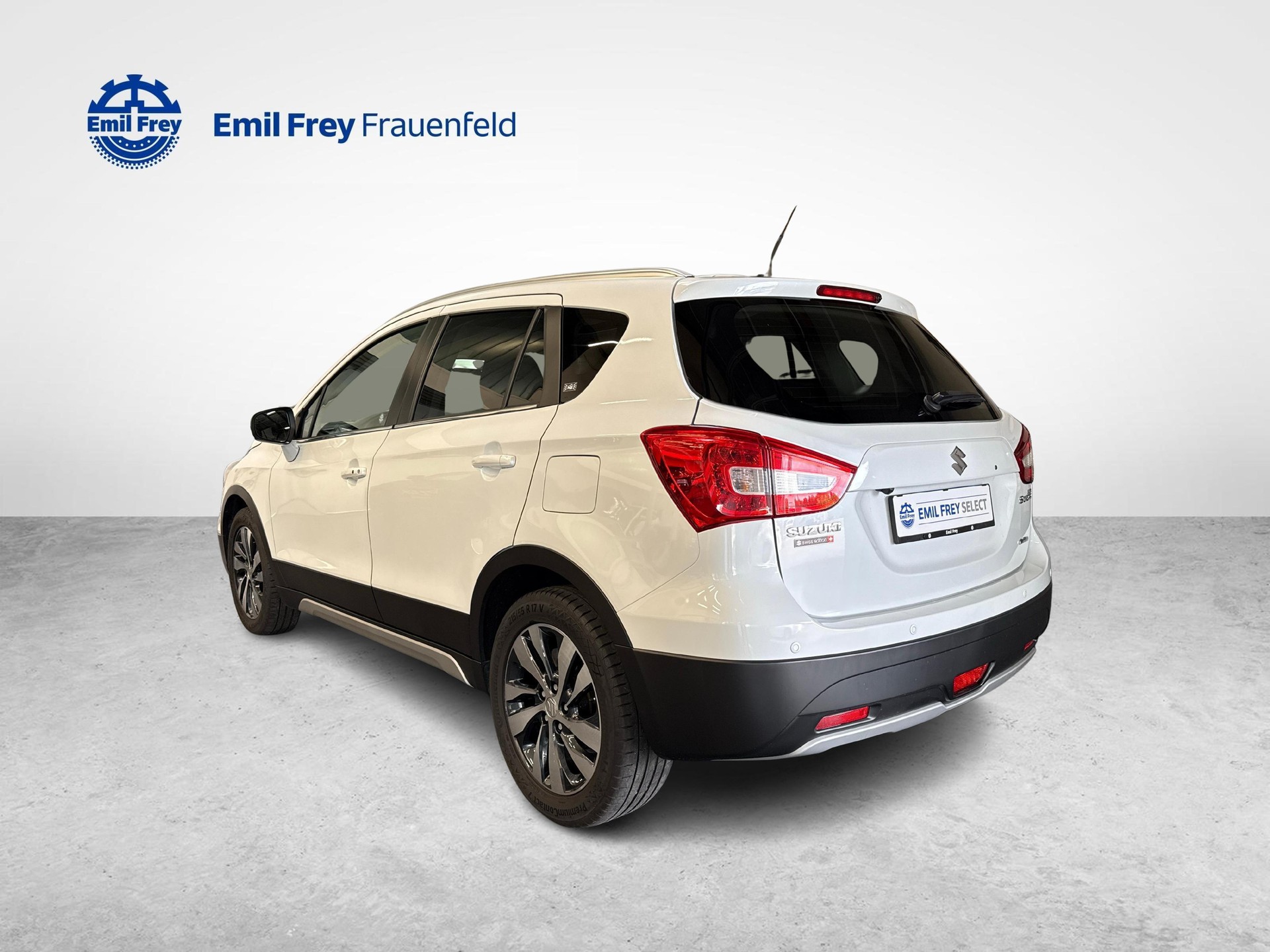 SUZUKI SX4 S-Cross 1.4 T Compact Top 4x4-image-2