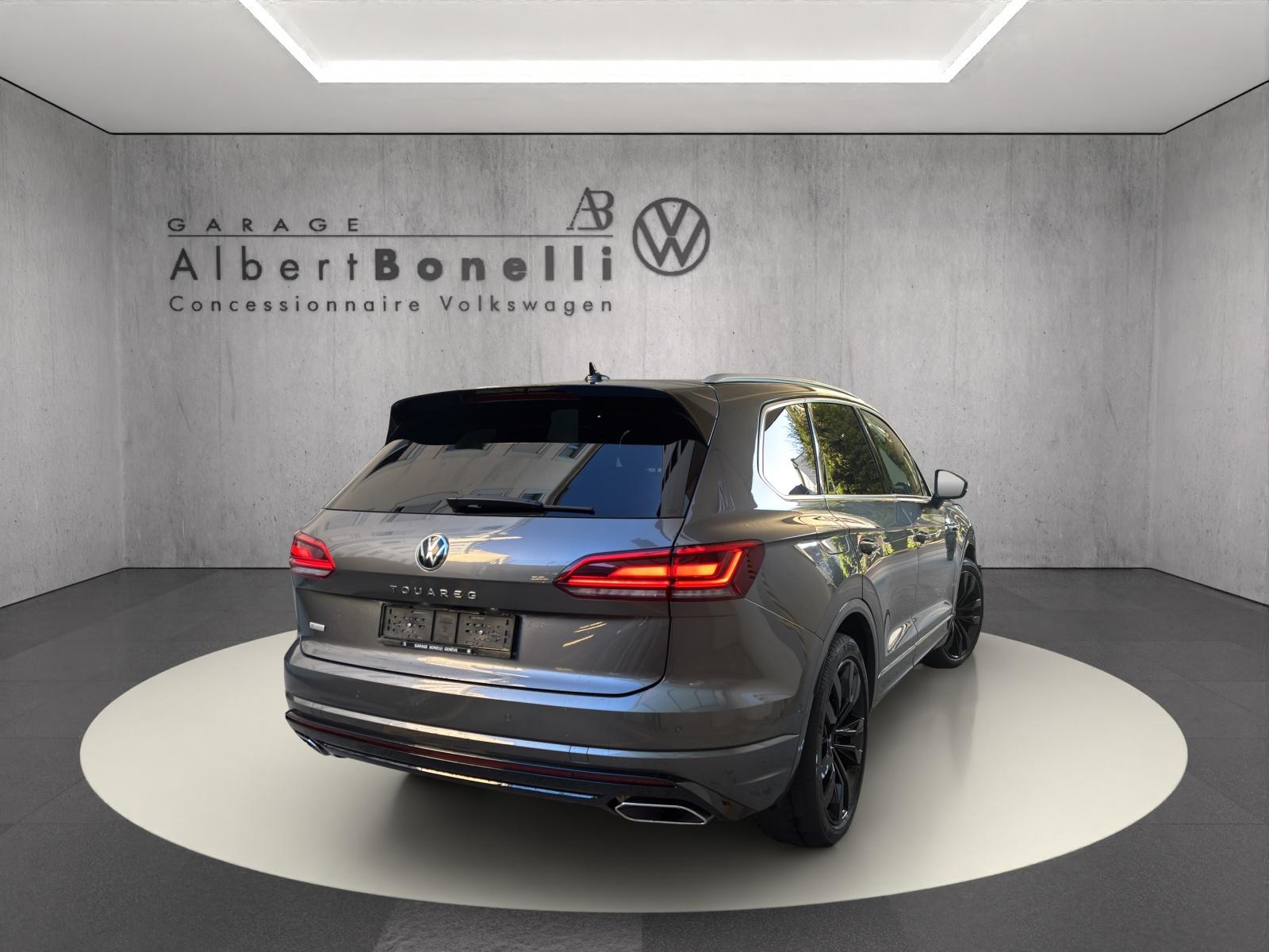 VW Touareg 3.0 TDI R Line 75 Edition Tiptronic-image-1