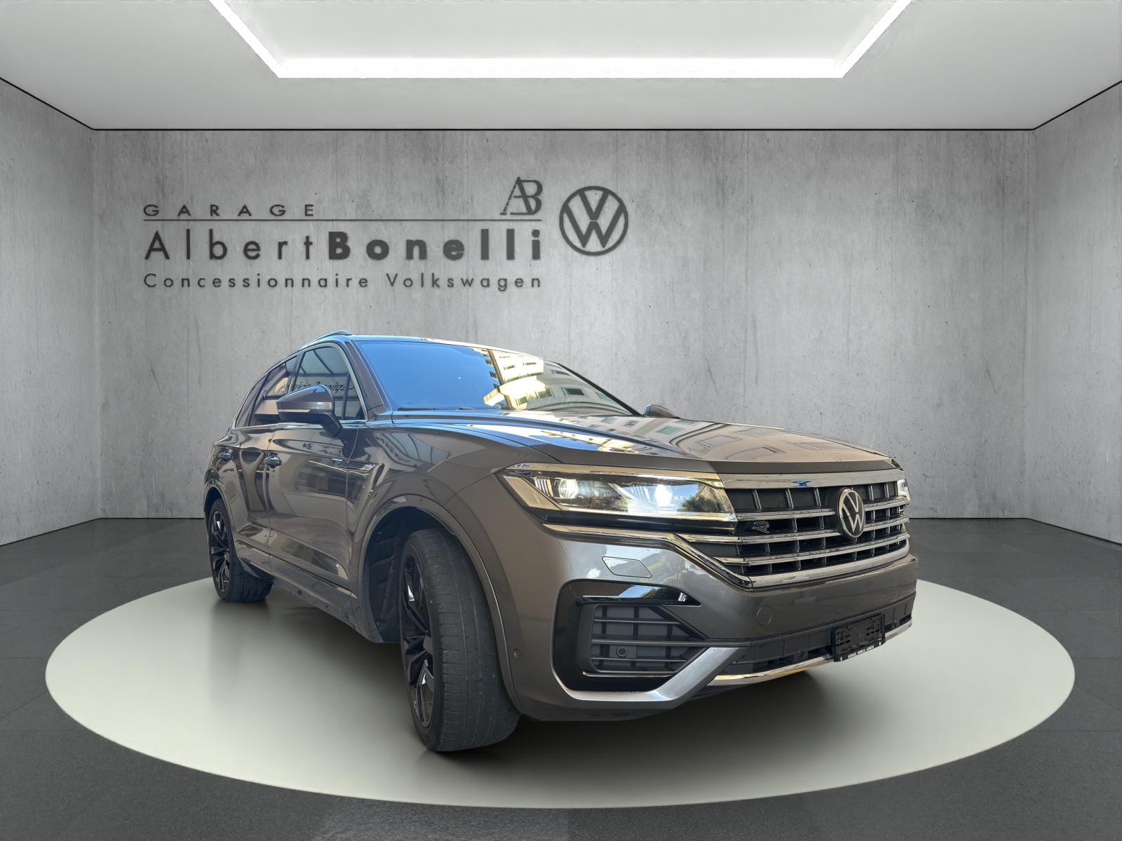 VW Touareg 3.0 TDI R Line 75 Edition Tiptronic
