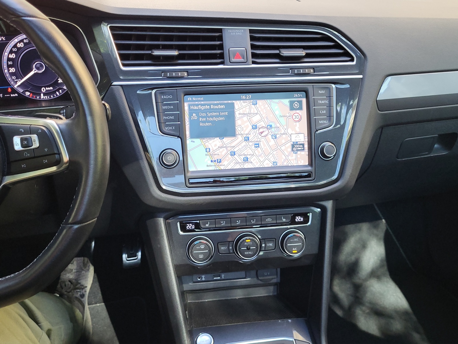 VW Tiguan Highline R-Line 2.0TDI 190PS DSG 4Motion-image-14