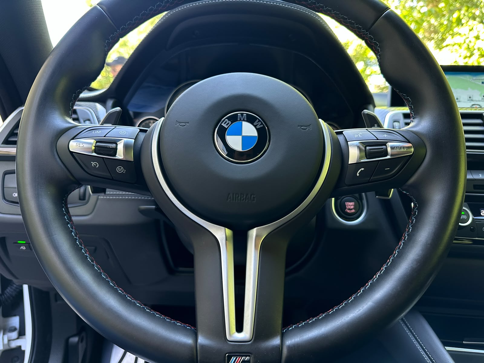 BMW M4 Coupé Competition DKG-image-25