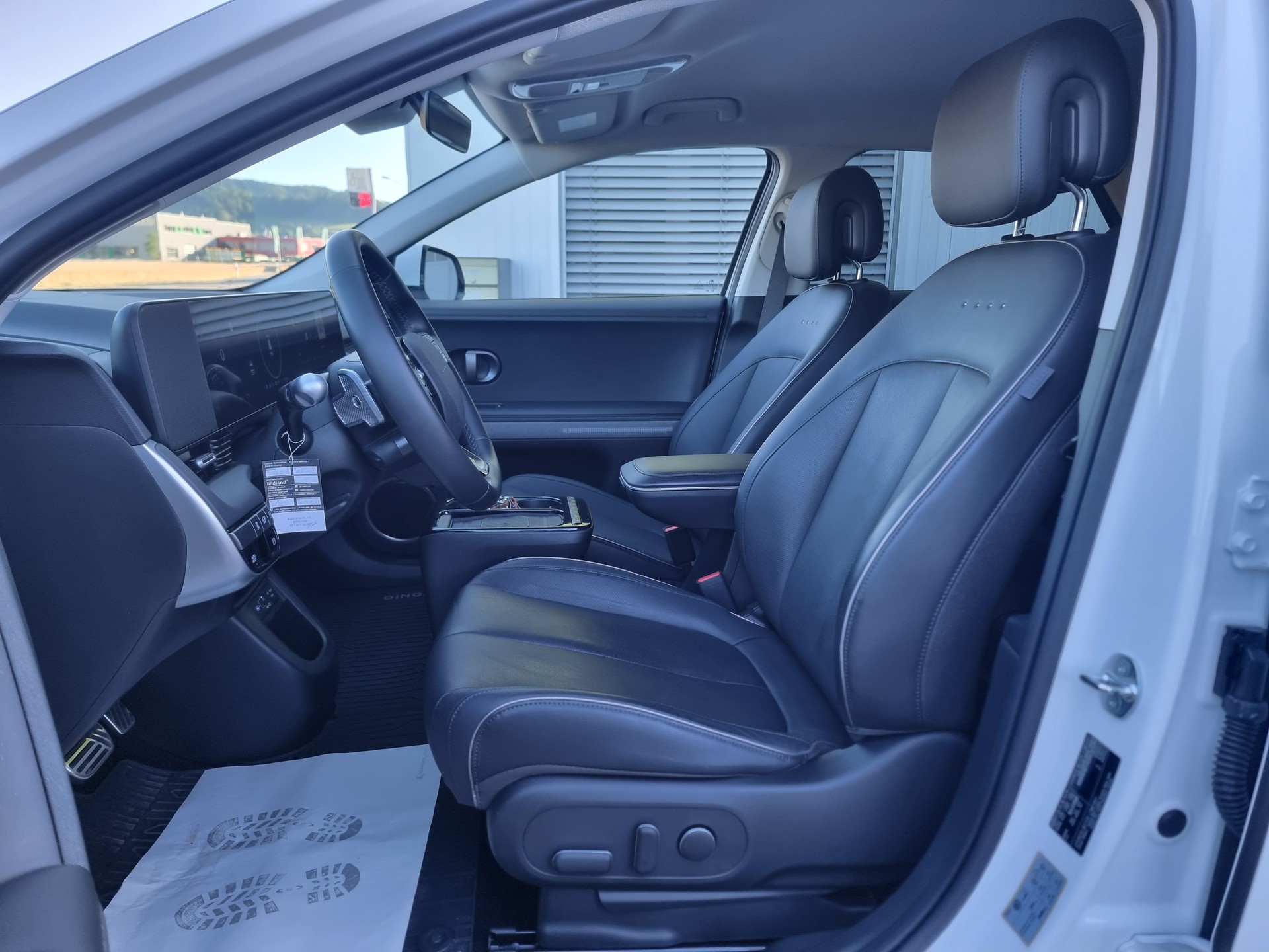 HYUNDAI Ioniq 5 84 kWh Amplia 2WD-image-9