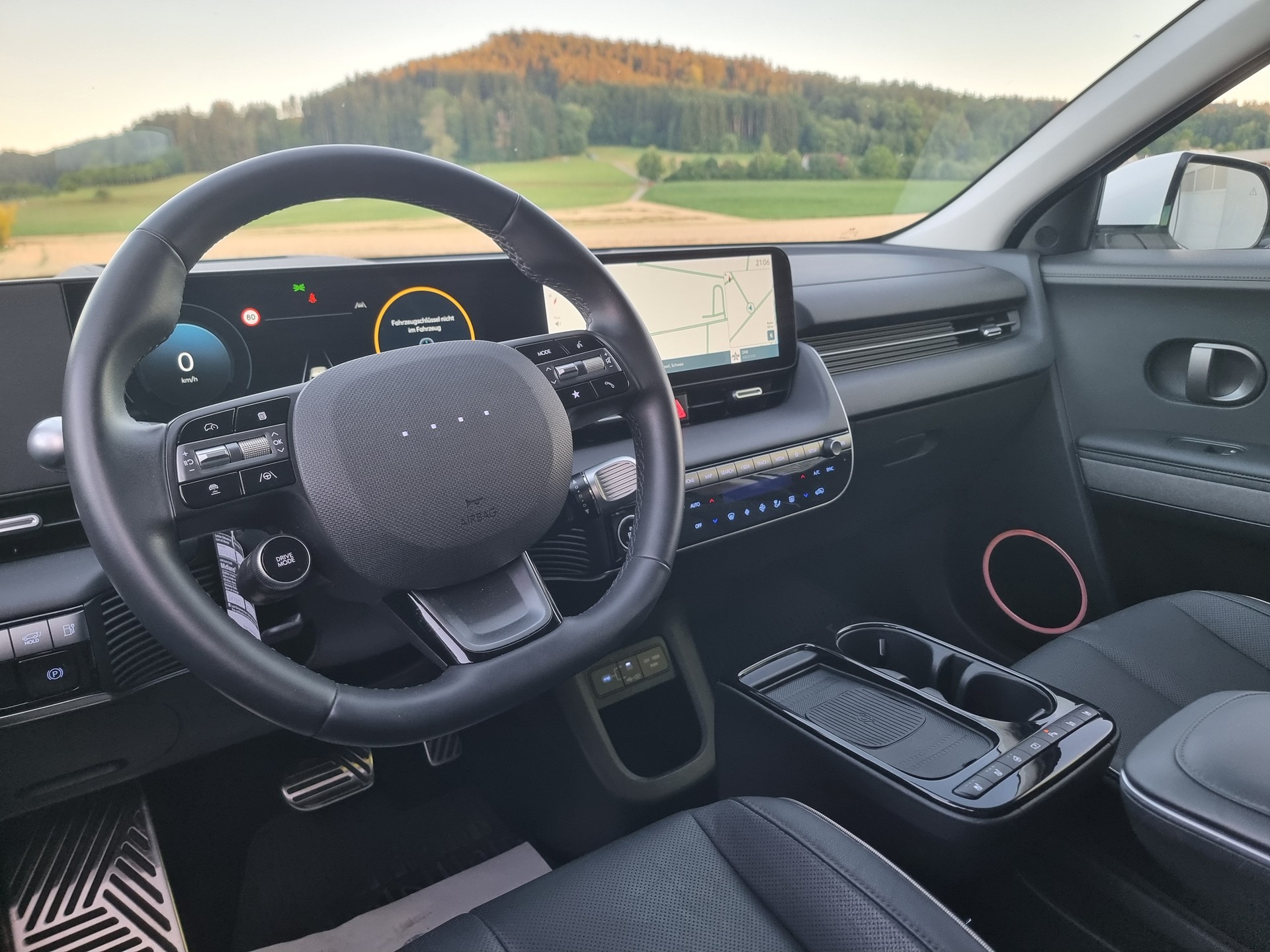 HYUNDAI Ioniq 5 84 kWh Amplia 2WD-image-4