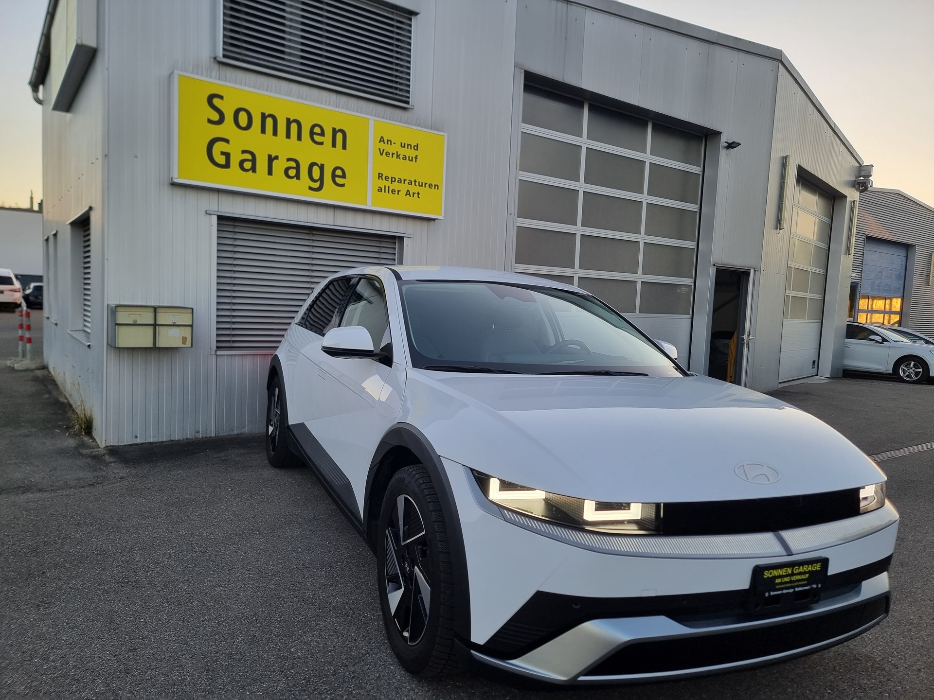 HYUNDAI Ioniq 5 84 kWh Amplia 2WD-image-0