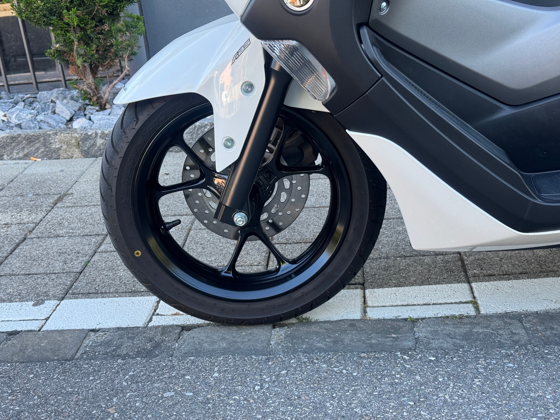 YAMAHA N-Max GPD 125-image-9