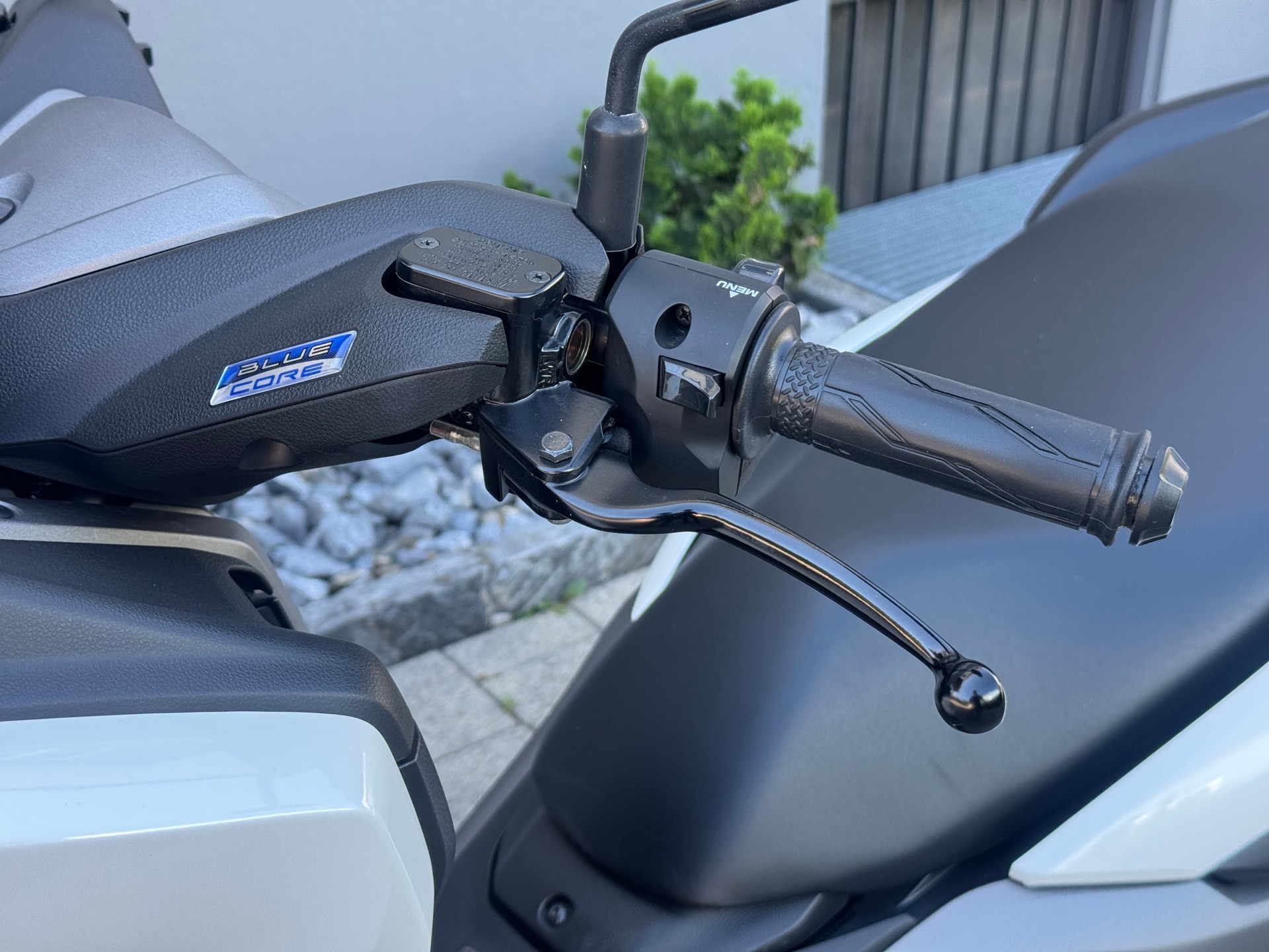 YAMAHA N-Max GPD 125-showroom-element-2