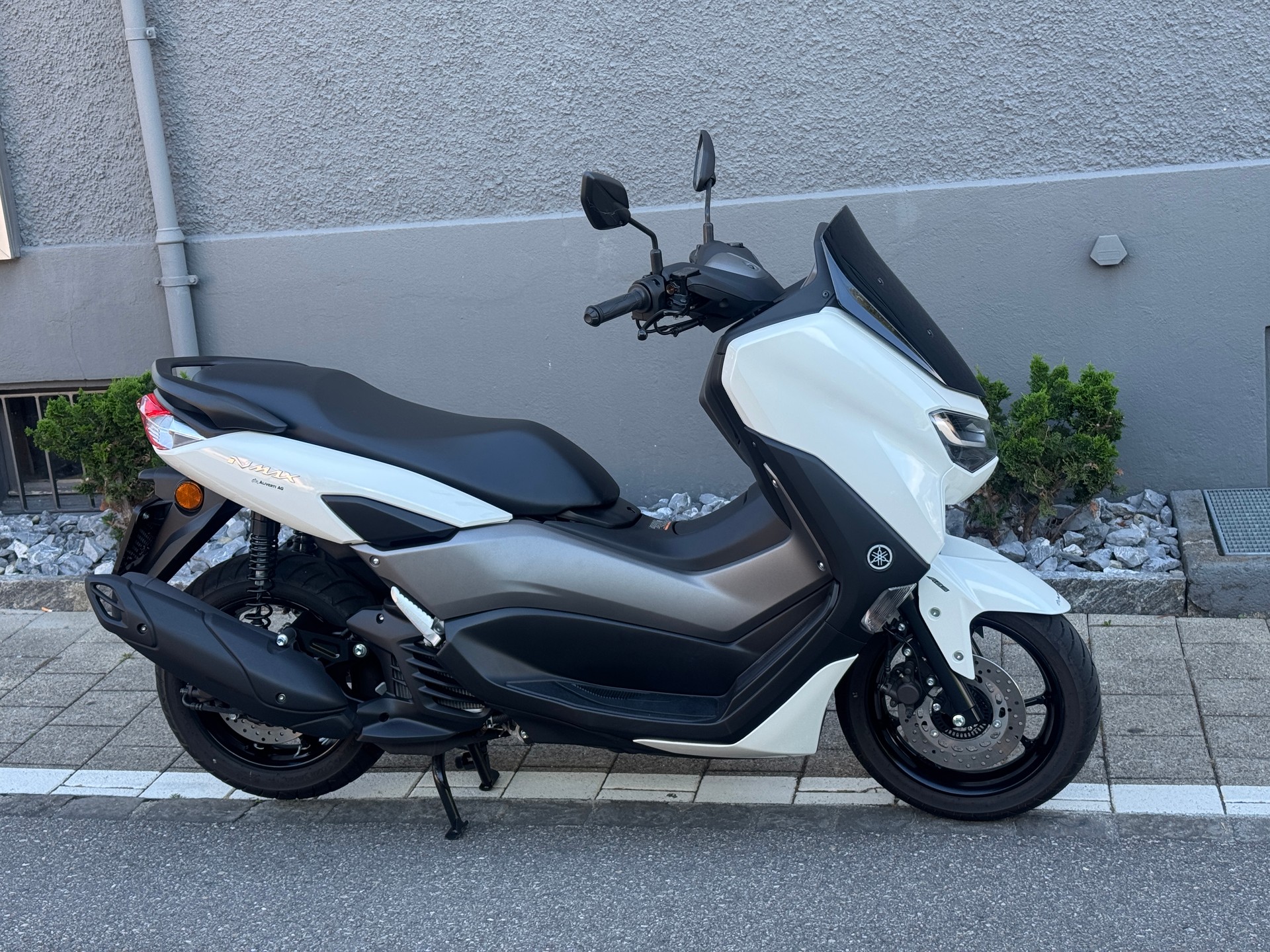 YAMAHA N-Max GPD 125-image-13