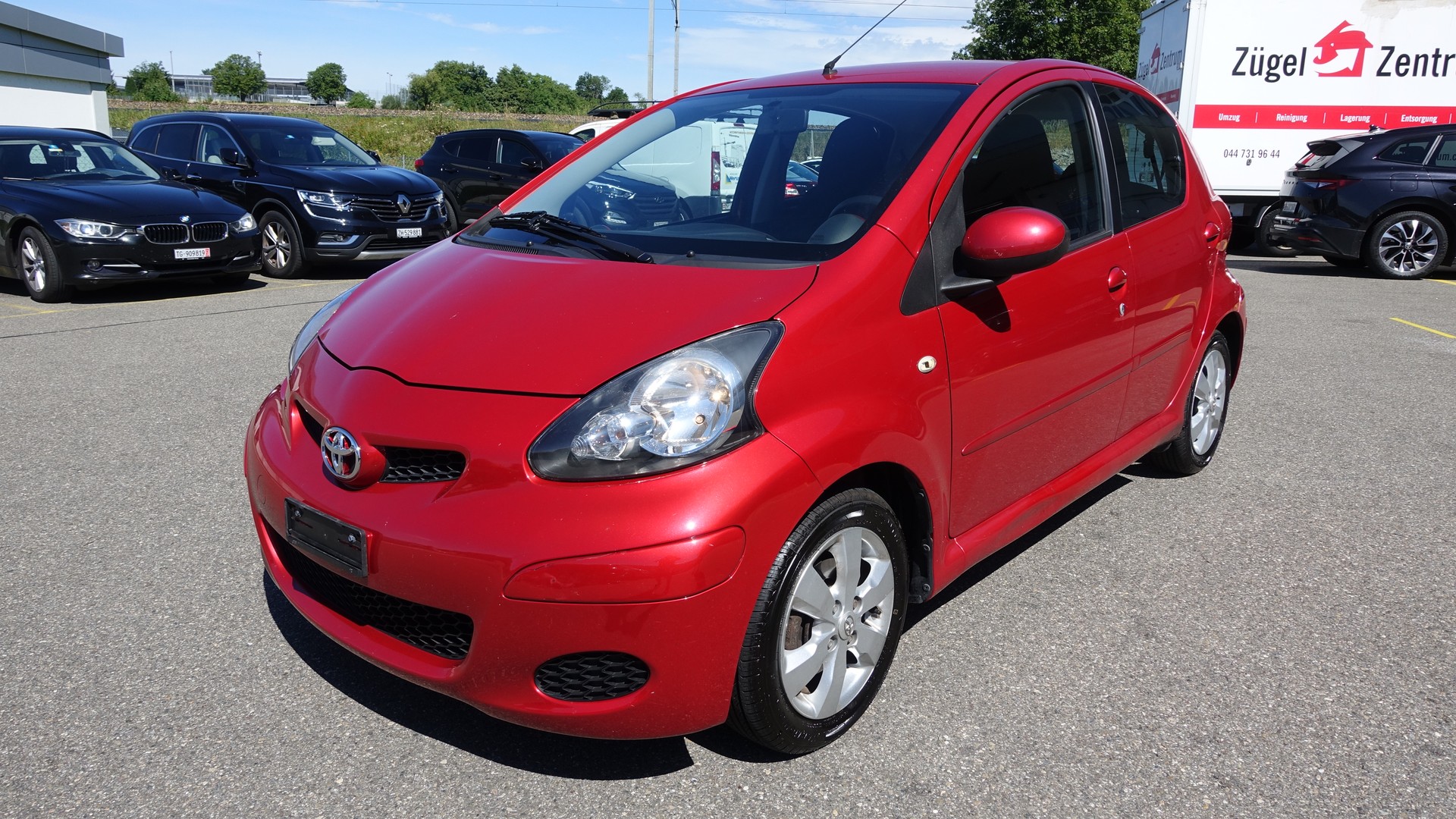 TOYOTA Aygo 1.0 Linea Luna Red-image-0
