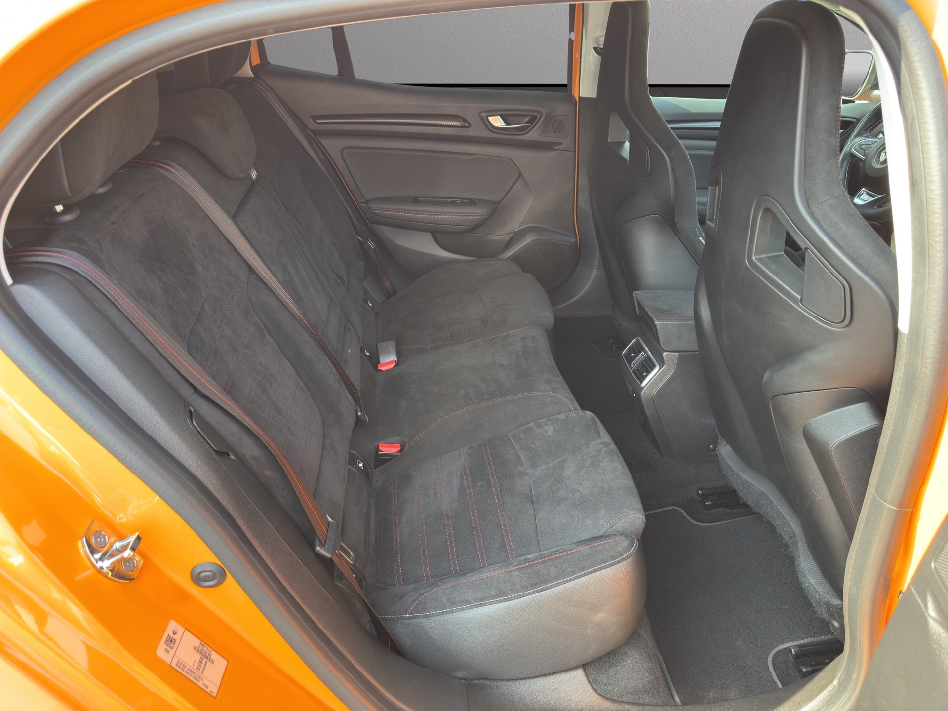 RENAULT Mégane Trophy 300 EDC-image-16