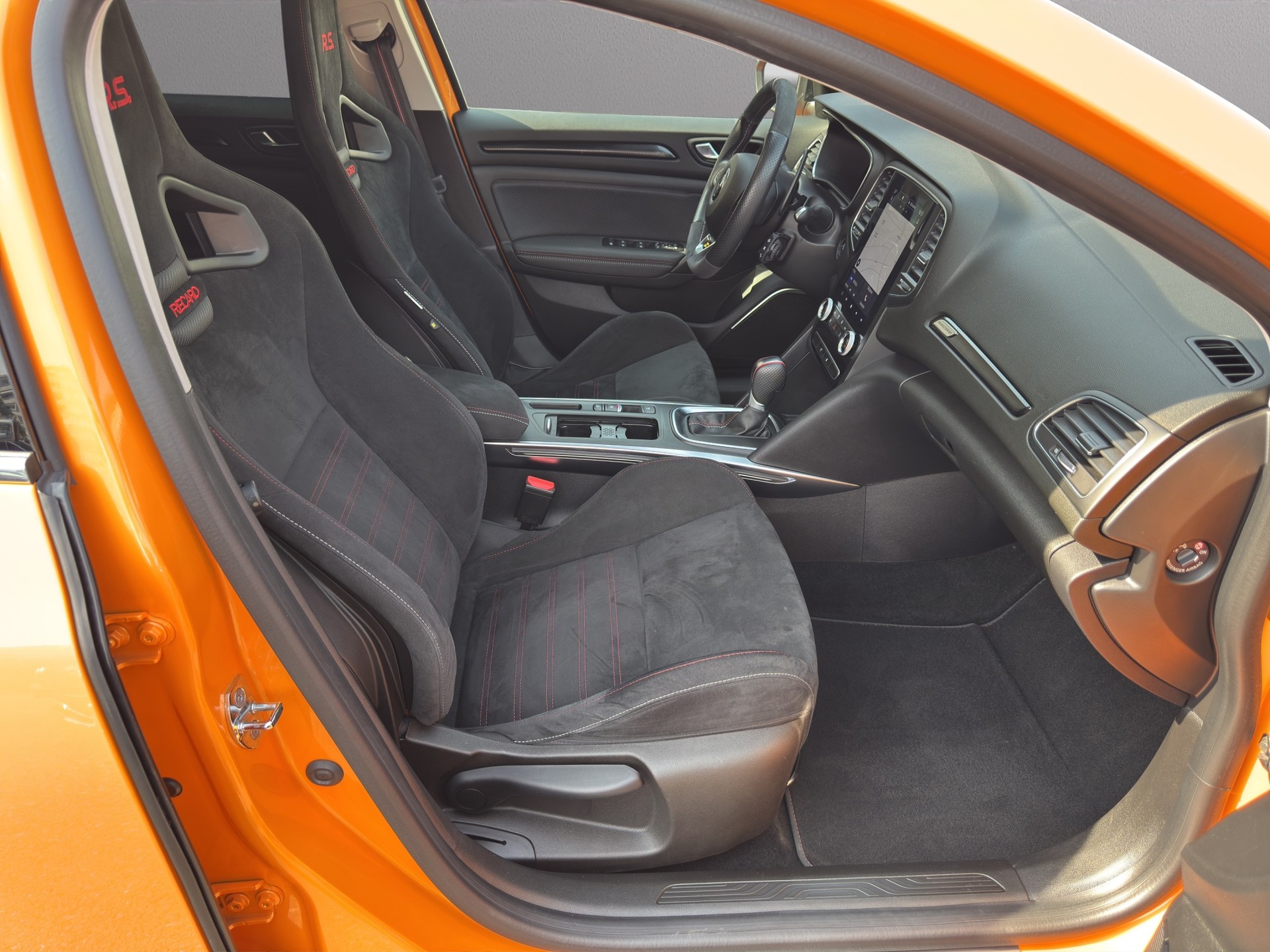 RENAULT Mégane Trophy 300 EDC-image-15