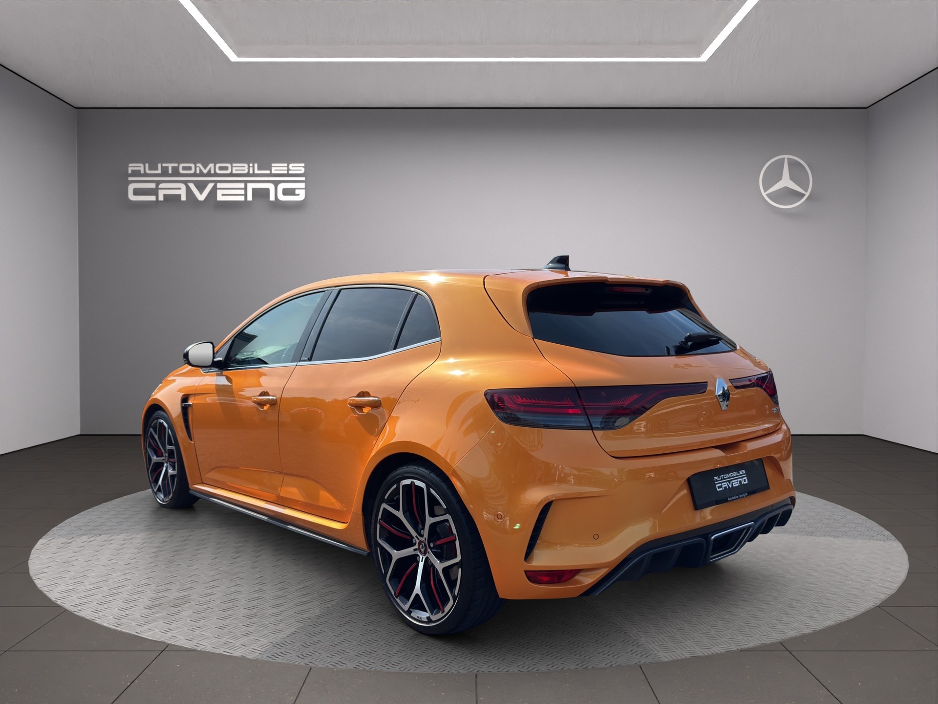 RENAULT Mégane Trophy 300 EDC-image-2
