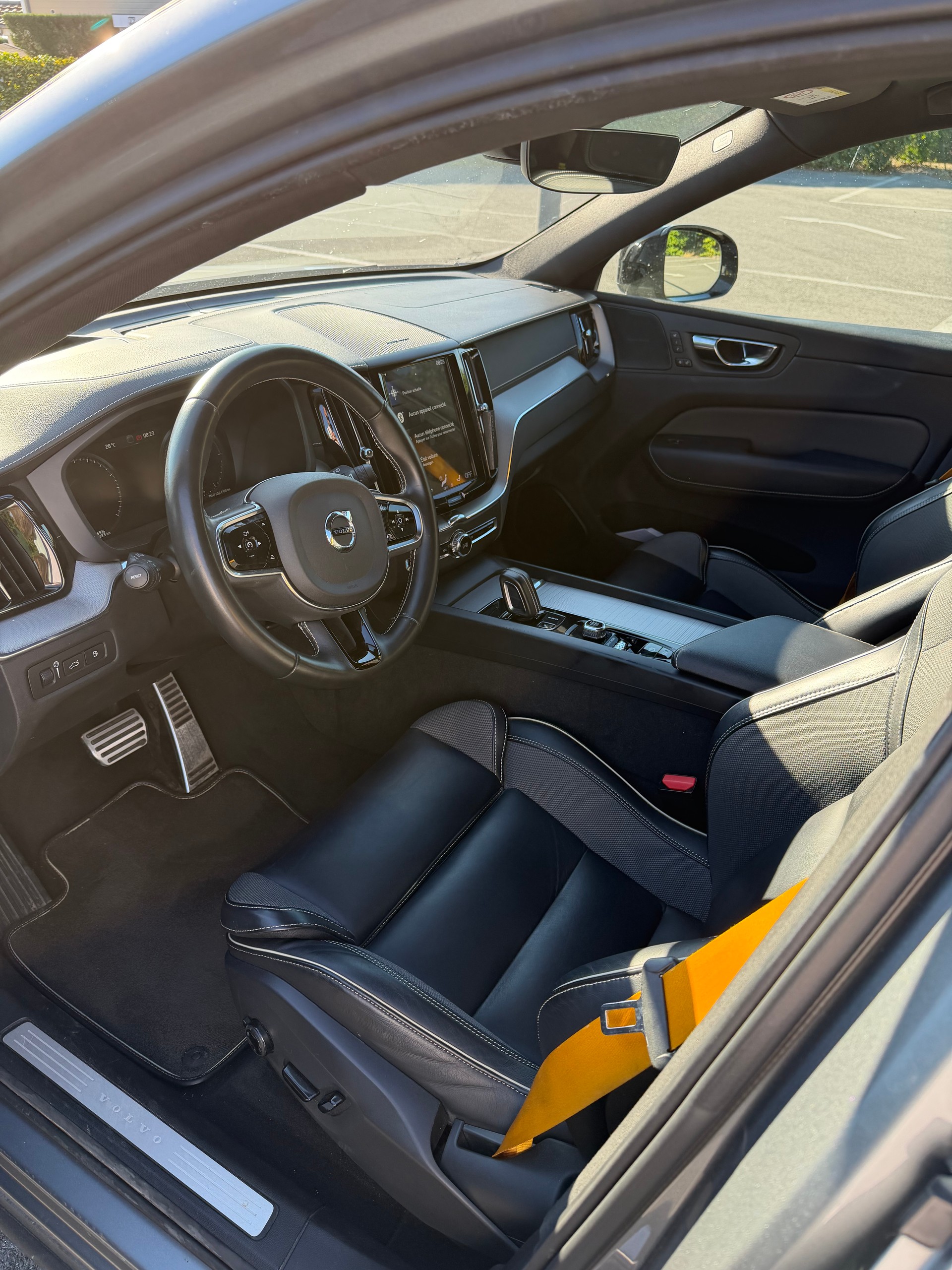 VOLVO 2.0 T8 TE Polestar eAWD-image-3