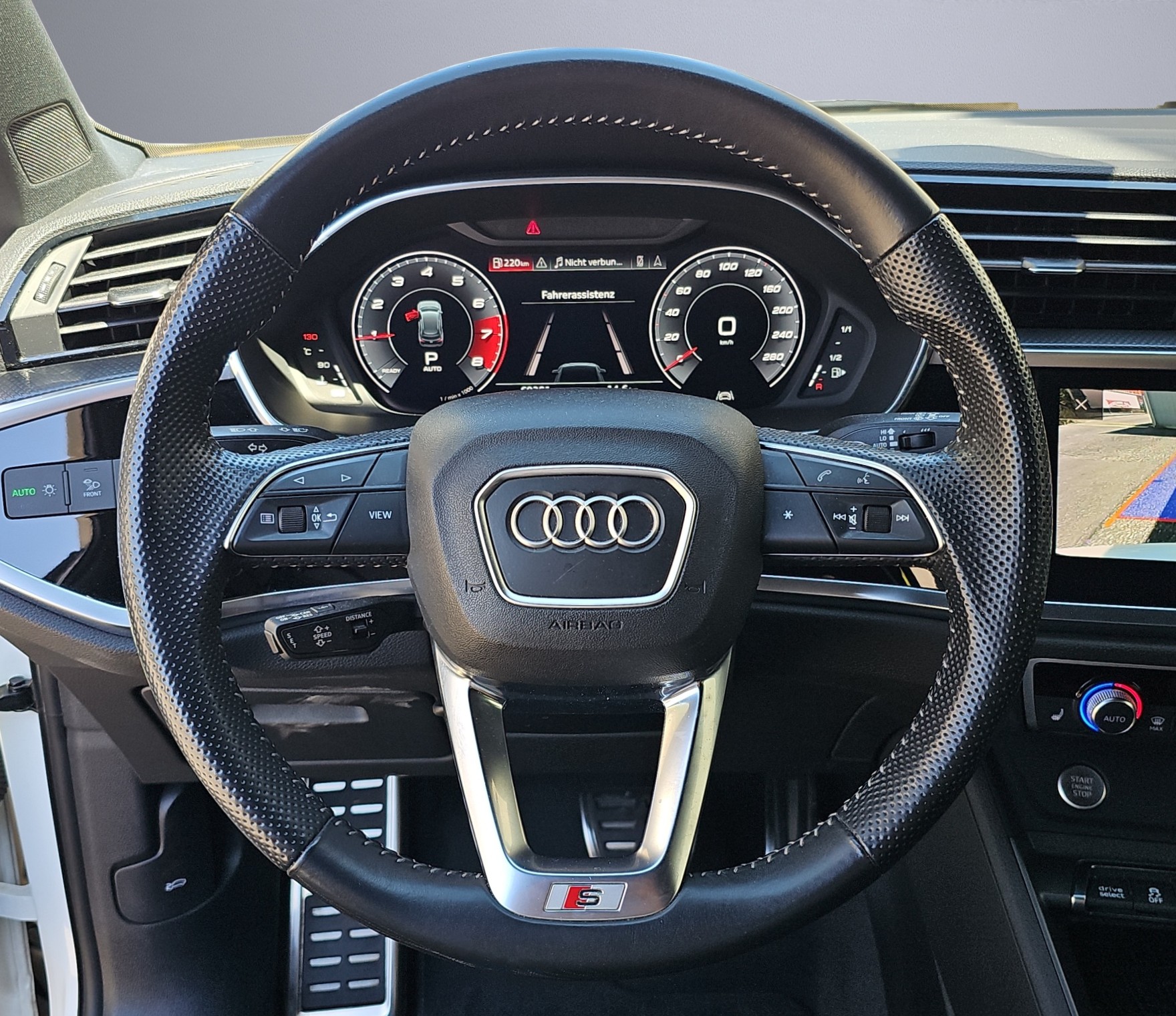 AUDI Q3 35 TFSI S-tronic-image-10