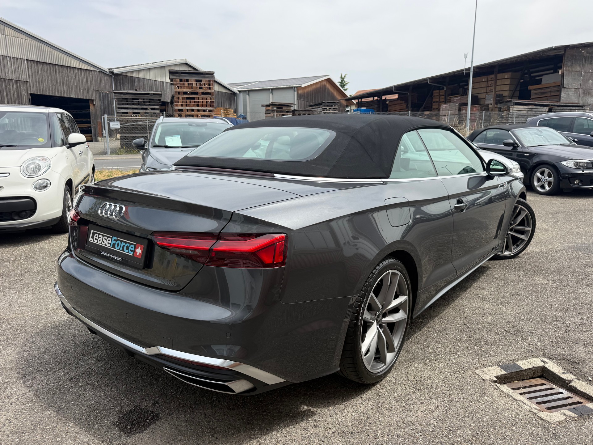 AUDI A5 Cabriolet 40 TFSI S-Line S-tronic-image-3